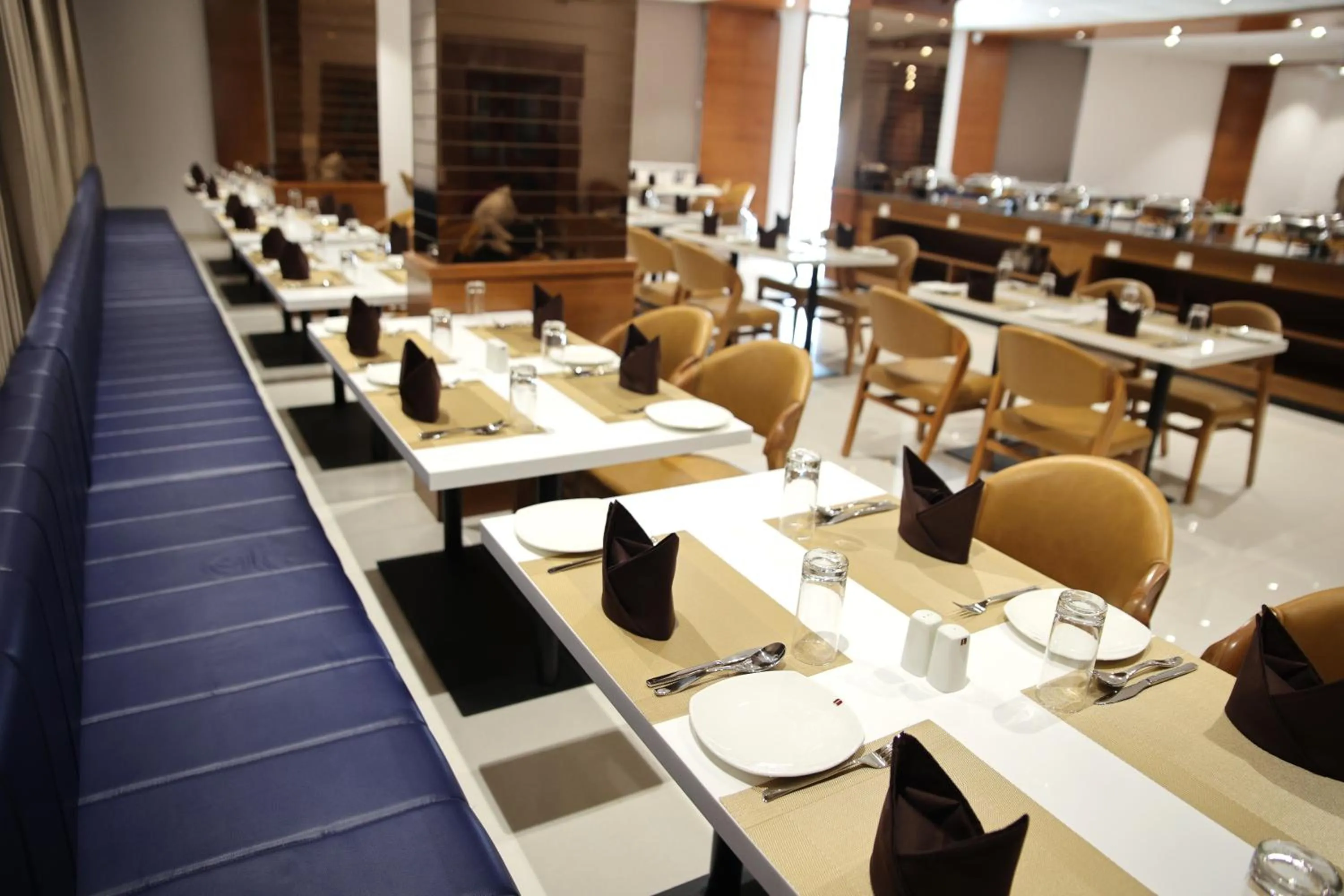 Restaurant/places to eat in Lords Eco Inn, Ambaji