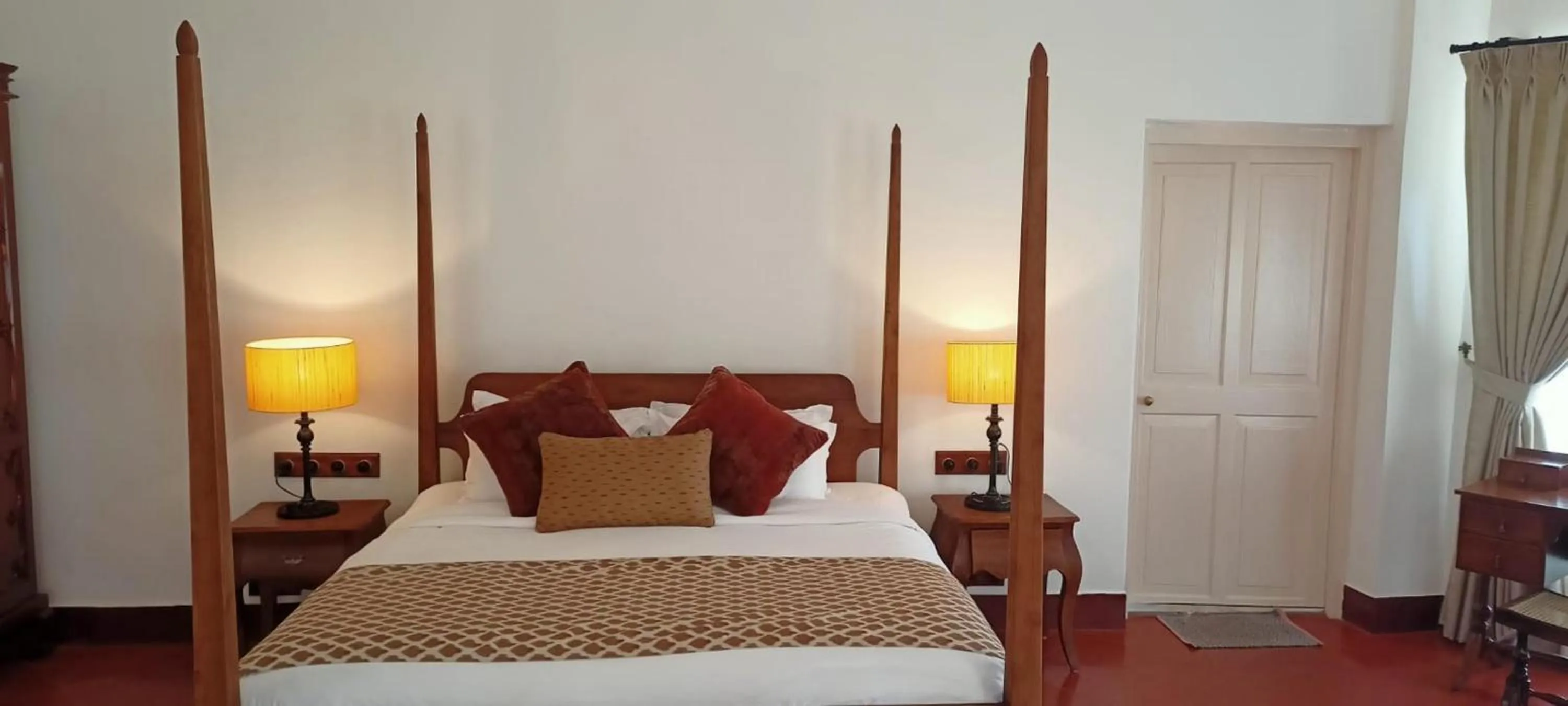 Bedroom, Bed in Lockhart Bungalow Munnar - A CGH Earth SAHA Experience