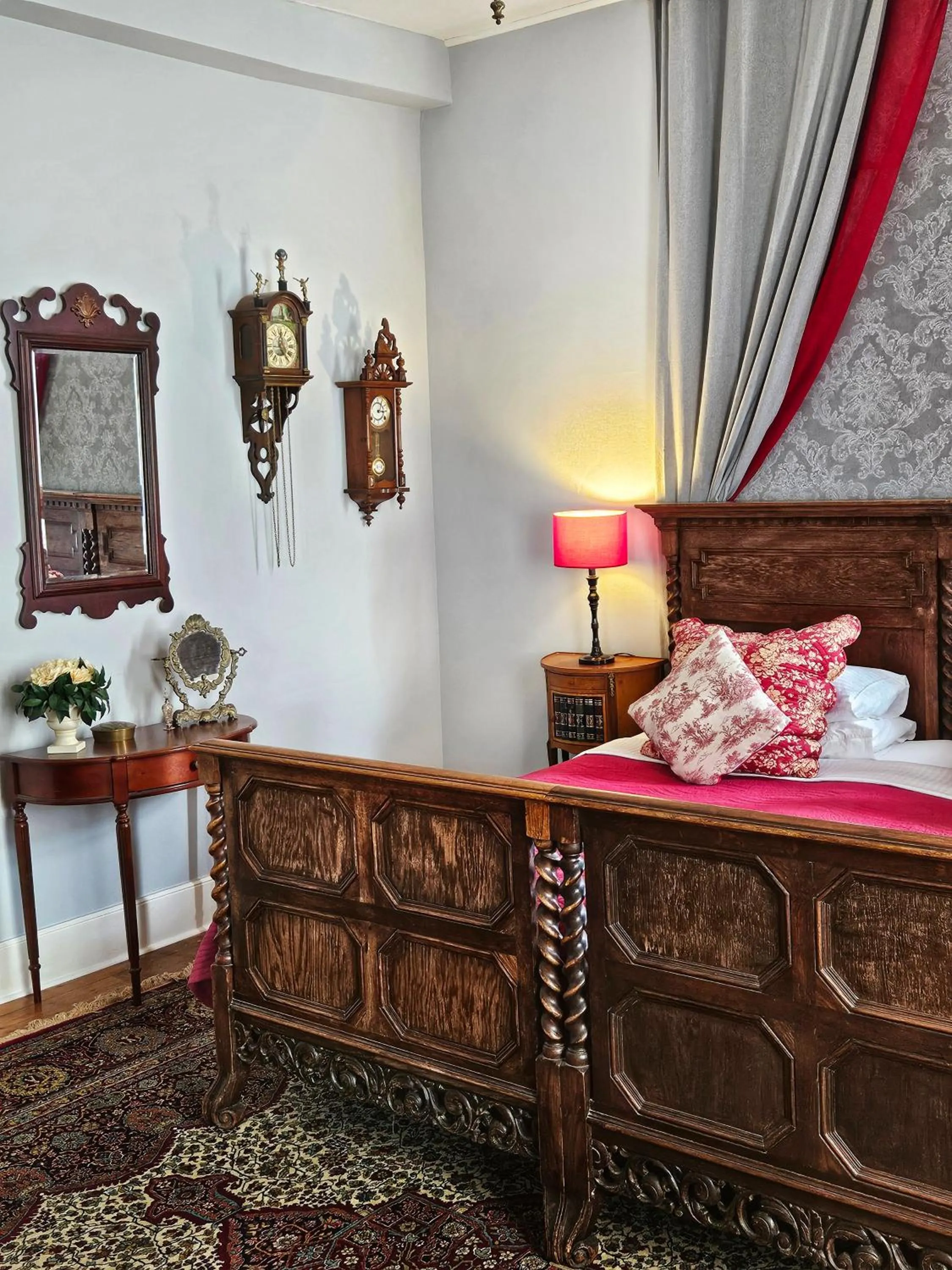 Bedroom, Bed in L'Entrée Chambres d'Hôtes Bar & Restaurant