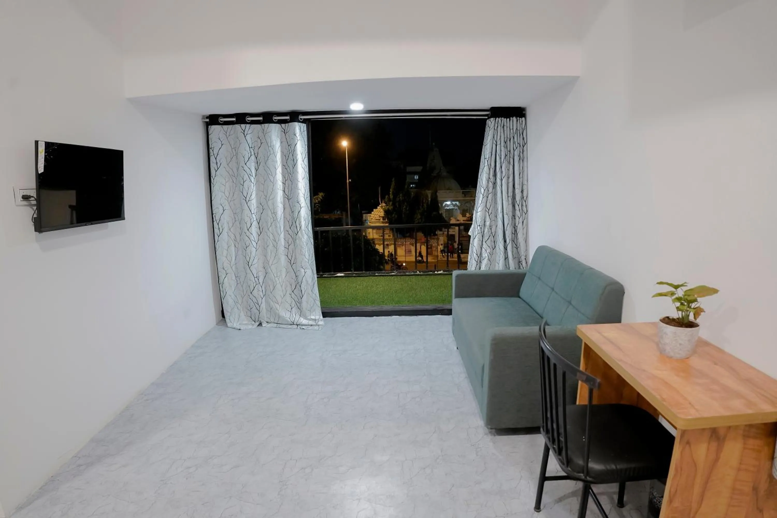 Seating area in Hotel Royal Accord