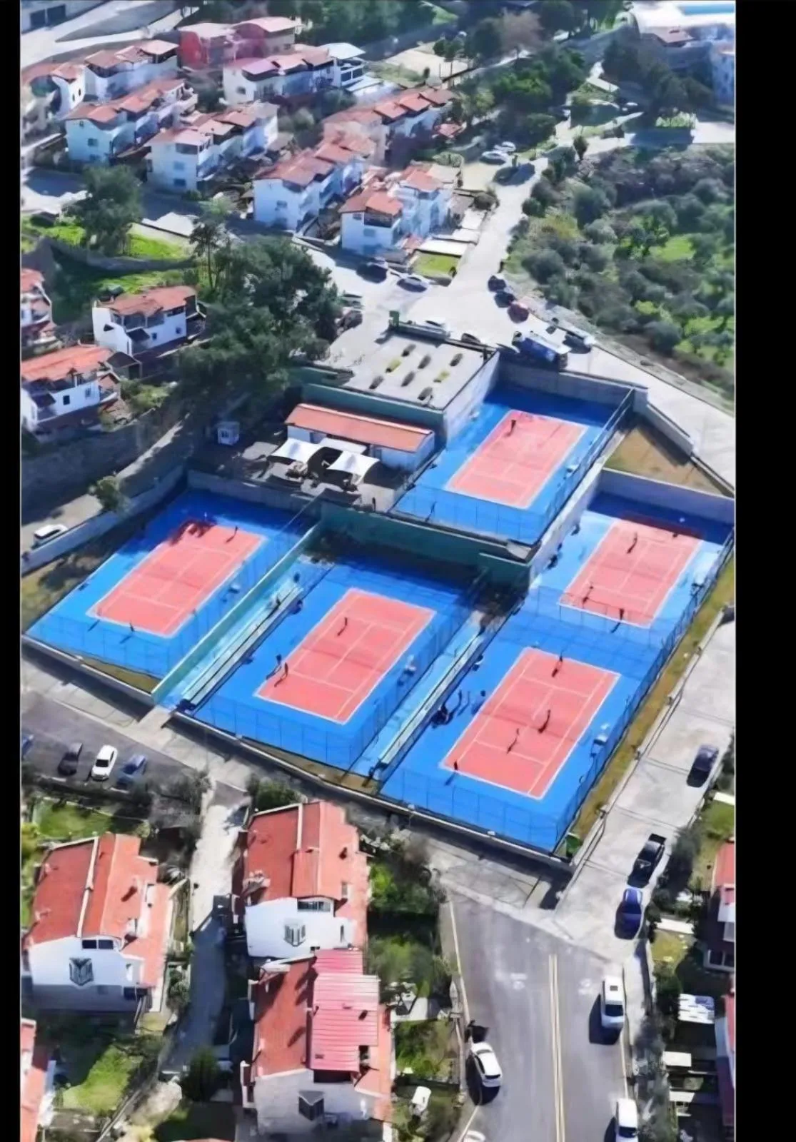 Tennis court in Soul House Kuşadası