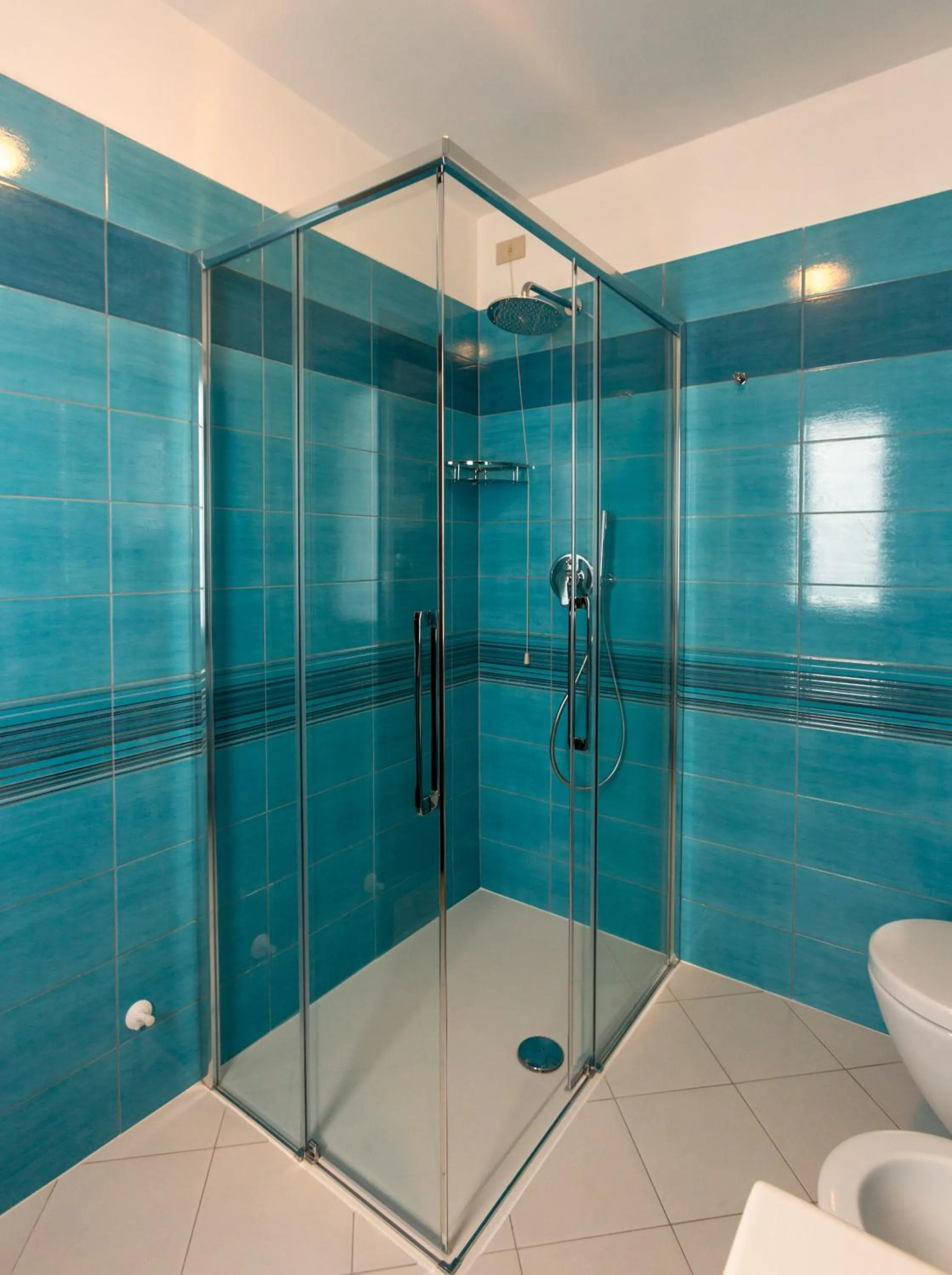 Shower in Hotel Paolina