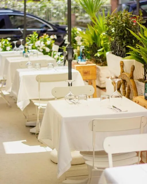 Restaurant/places to eat in Hotel Paolina