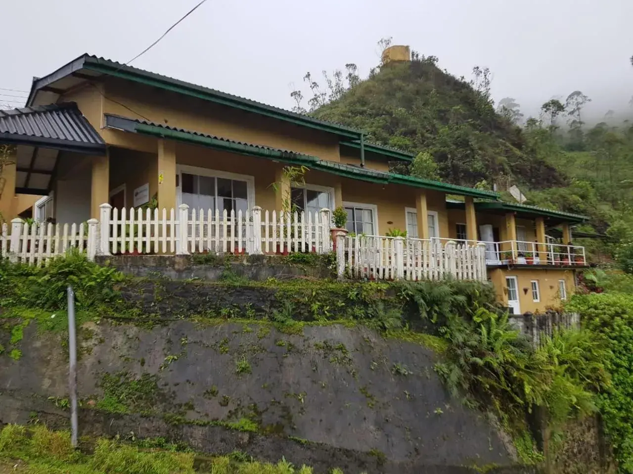 Lassana Holiday Bungalow Lassana Holiday Bungalow