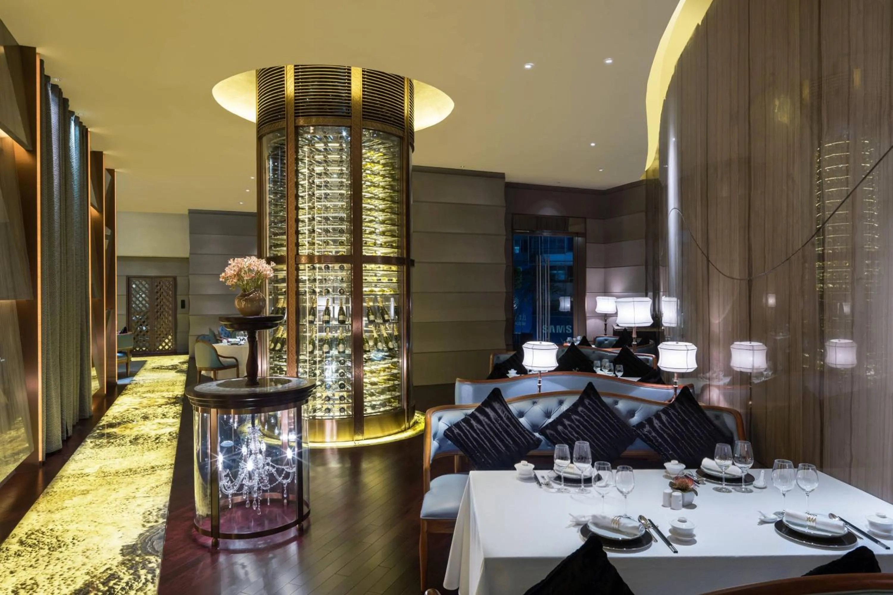 Restaurant/places to eat in The St. Regis Chengdu