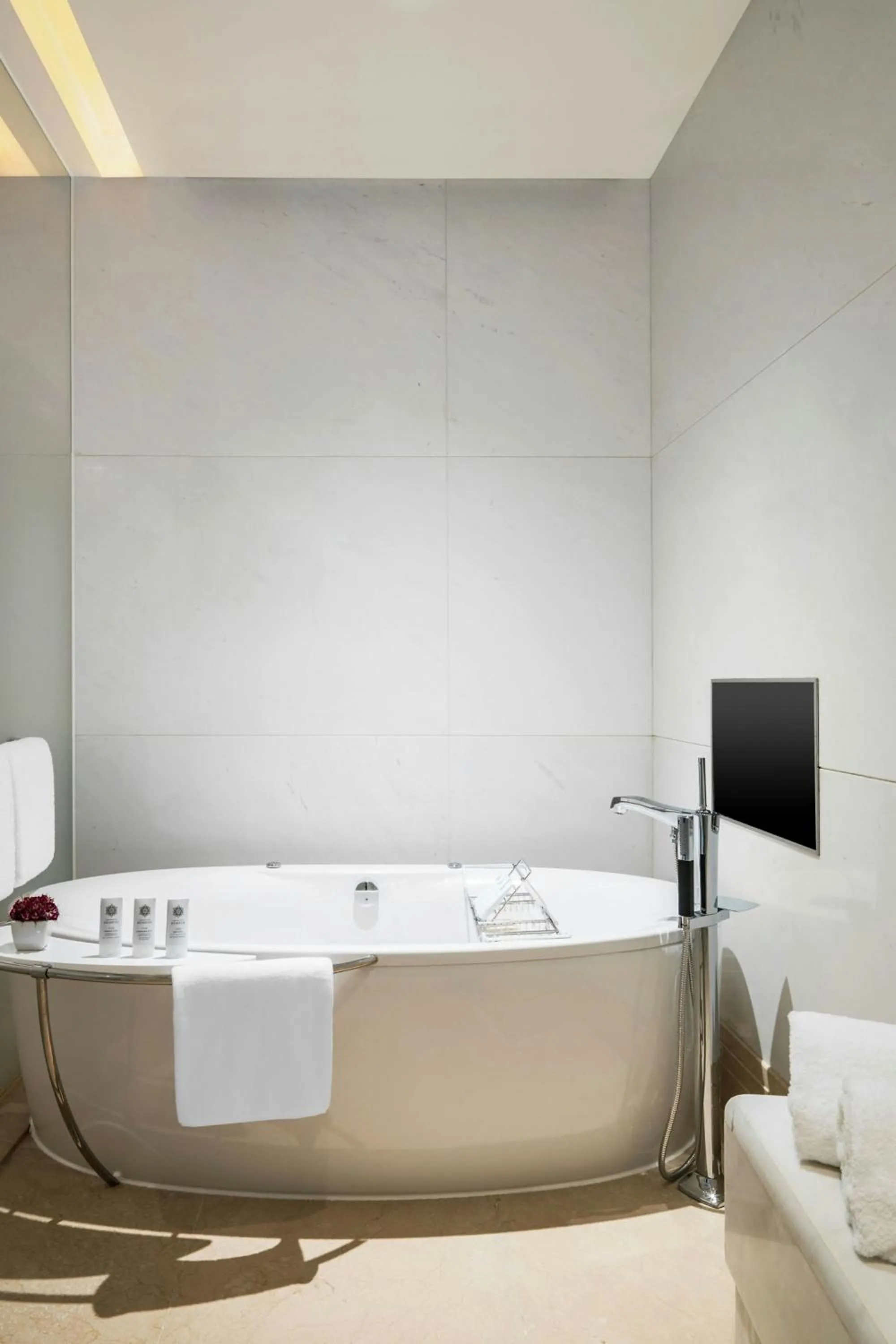 Bathroom in The St. Regis Chengdu