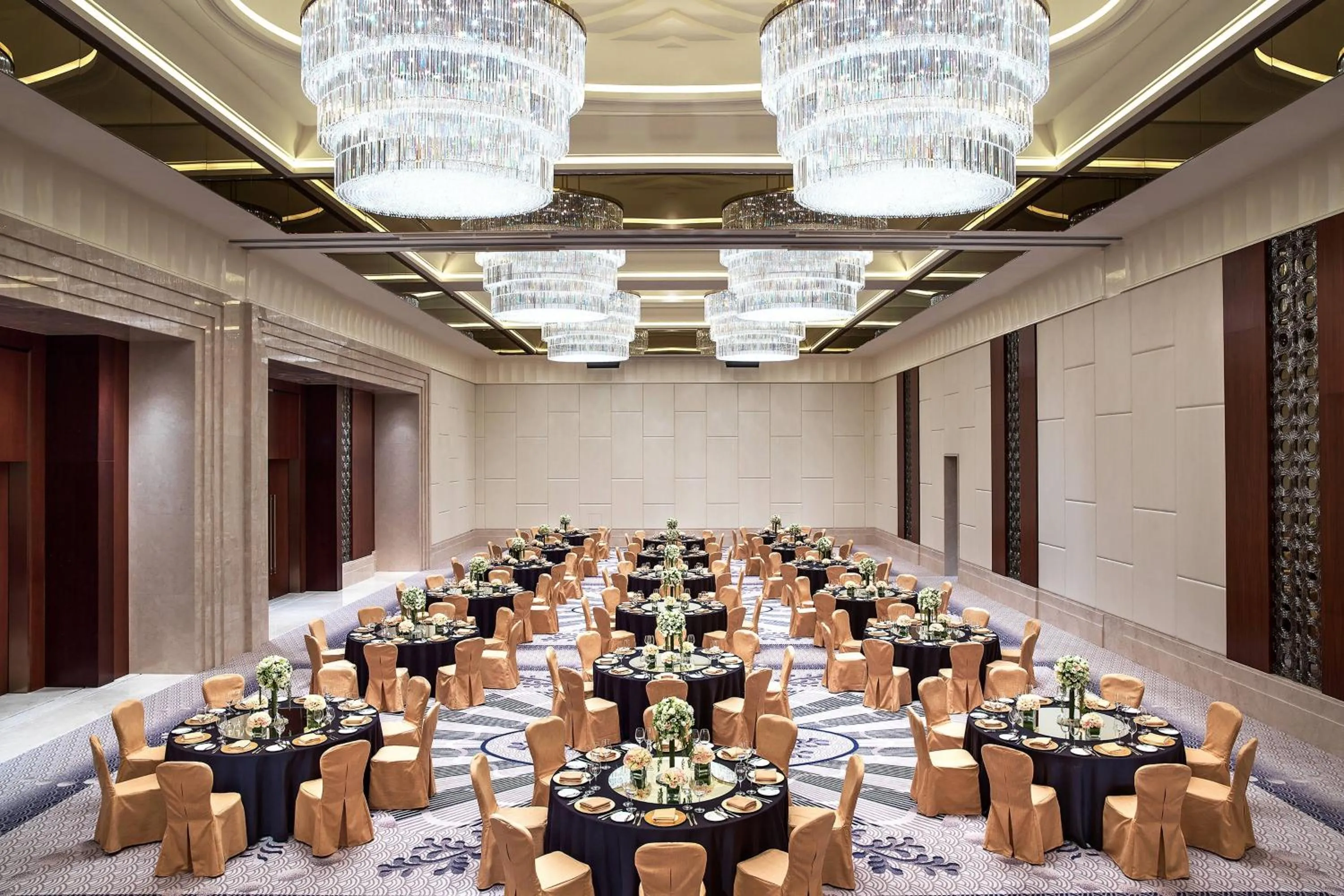 Meeting/conference room in The St. Regis Chengdu