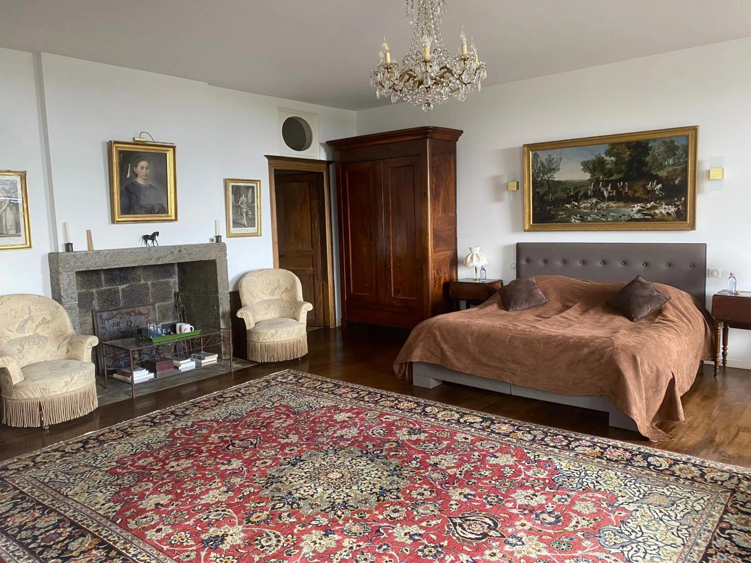 Bed in Château du Puech