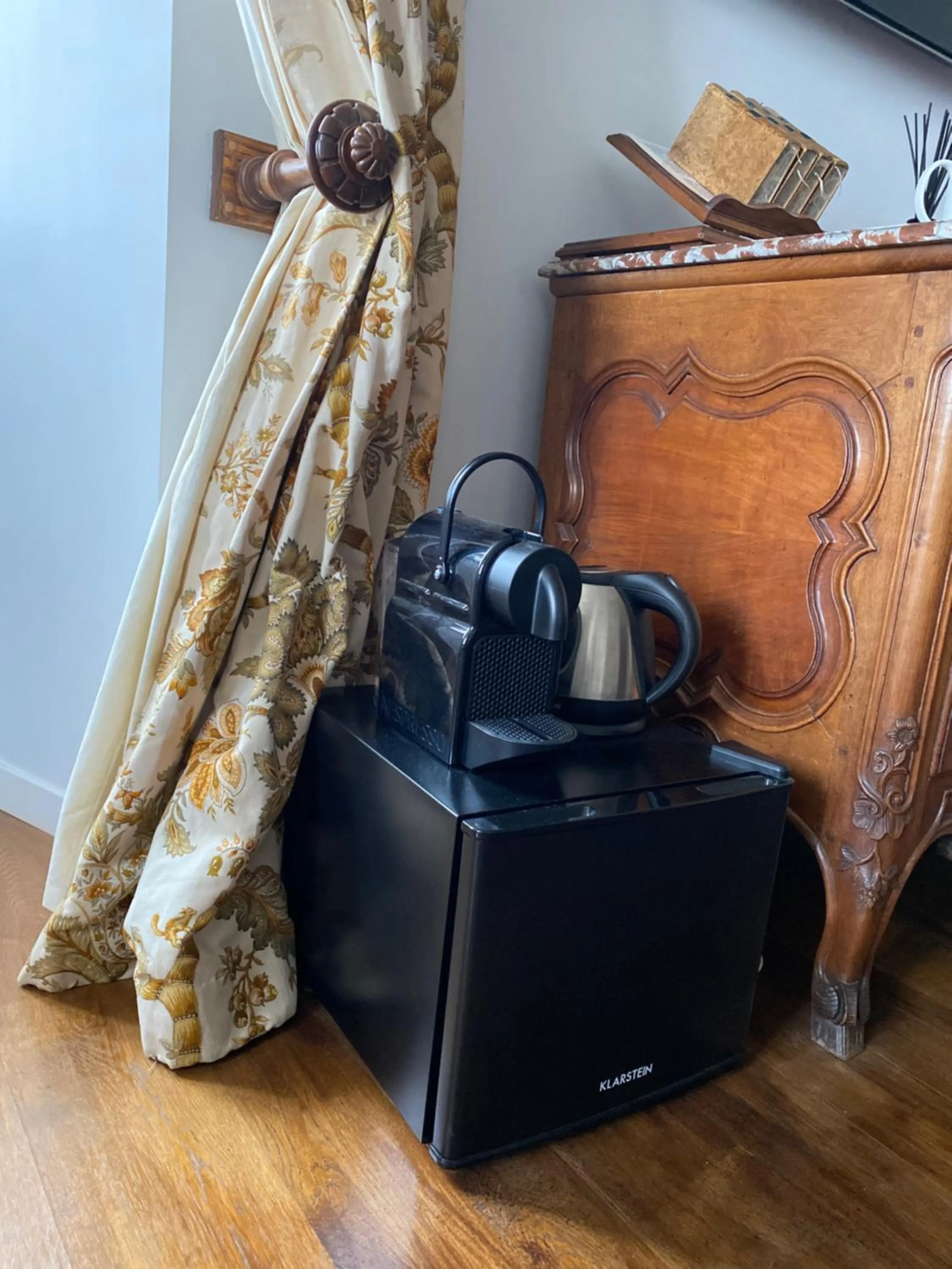 Coffee/tea facilities in Château du Puech