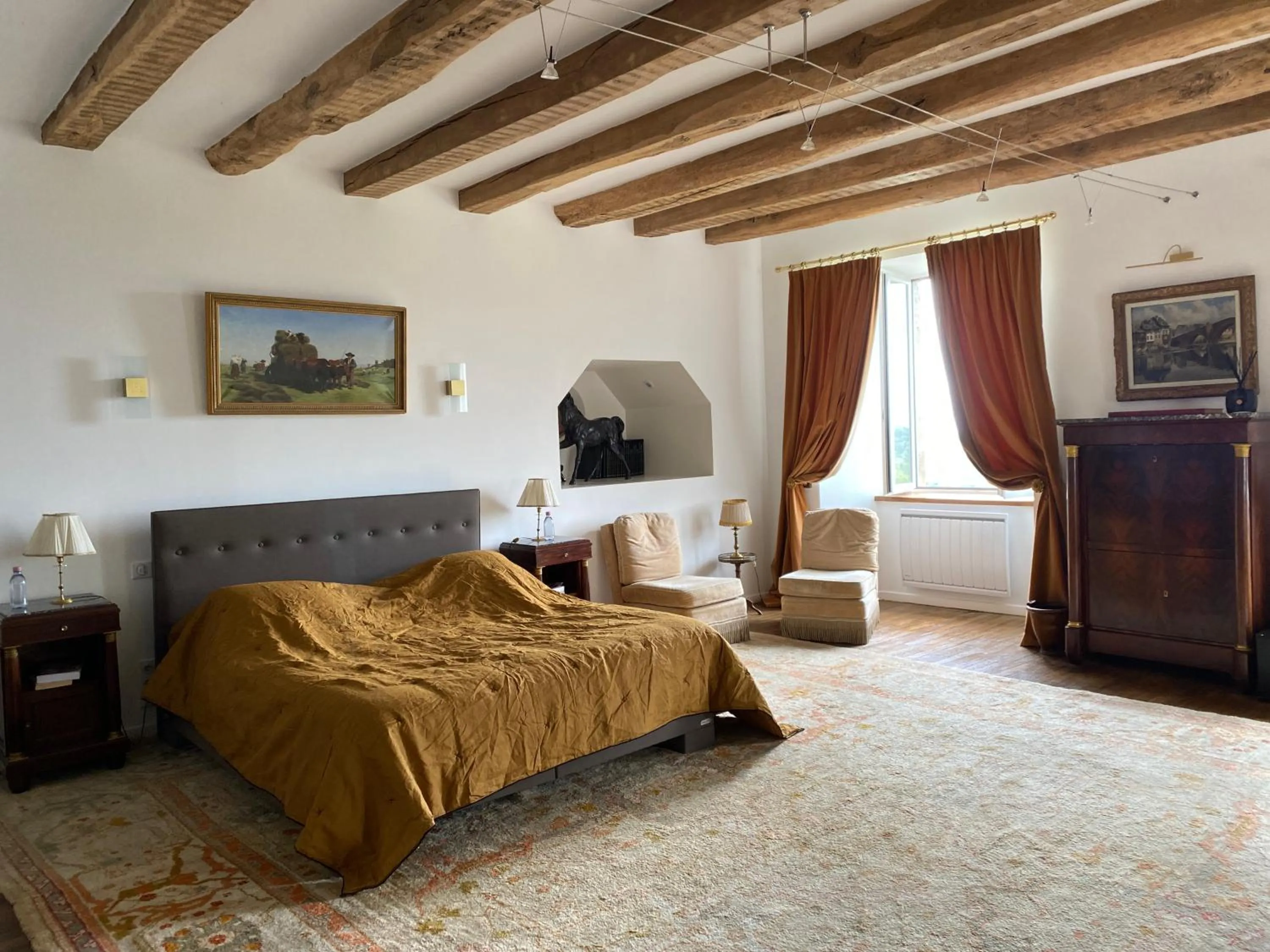 Bed in Château du Puech