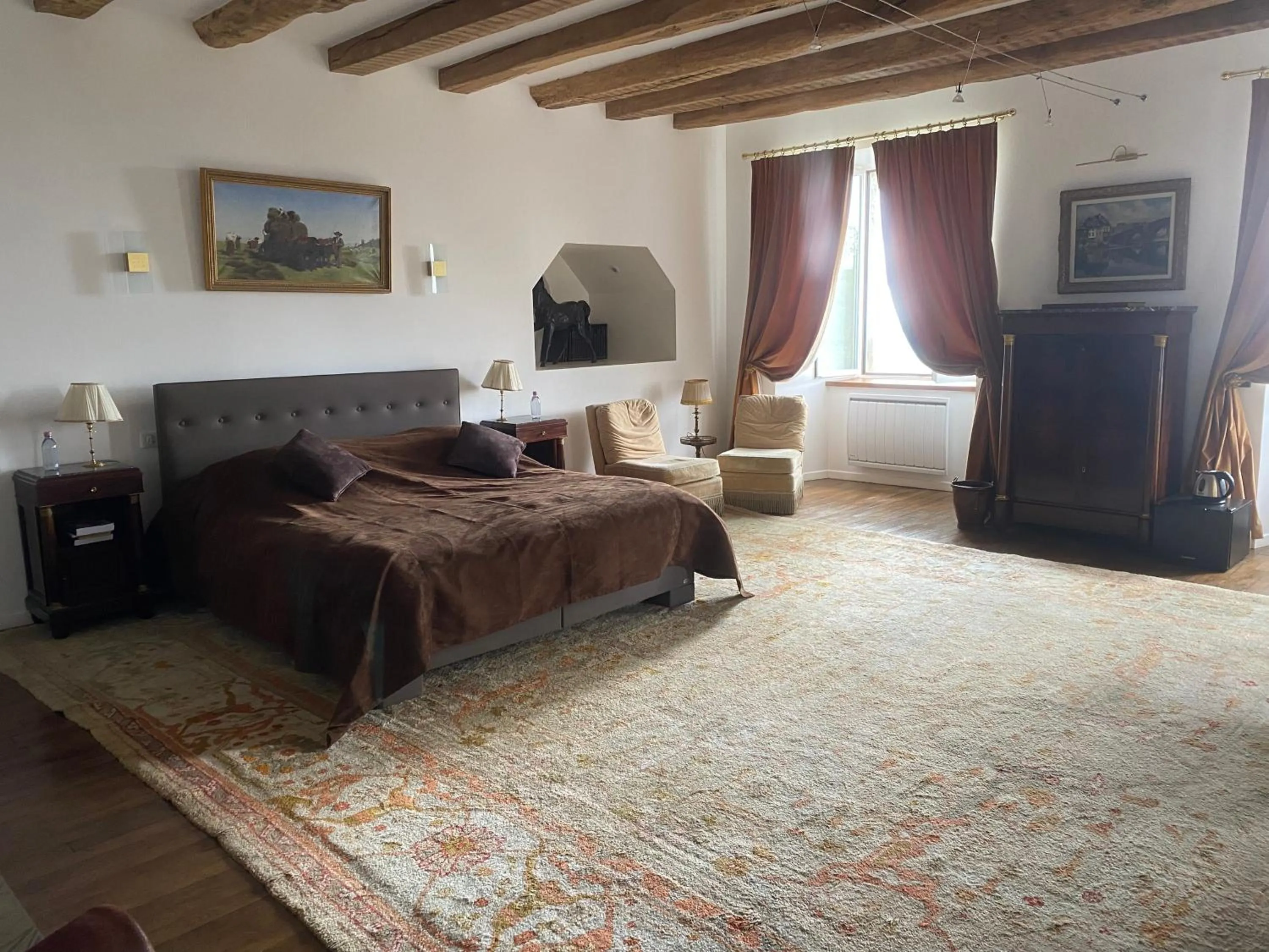 Bed in Château du Puech