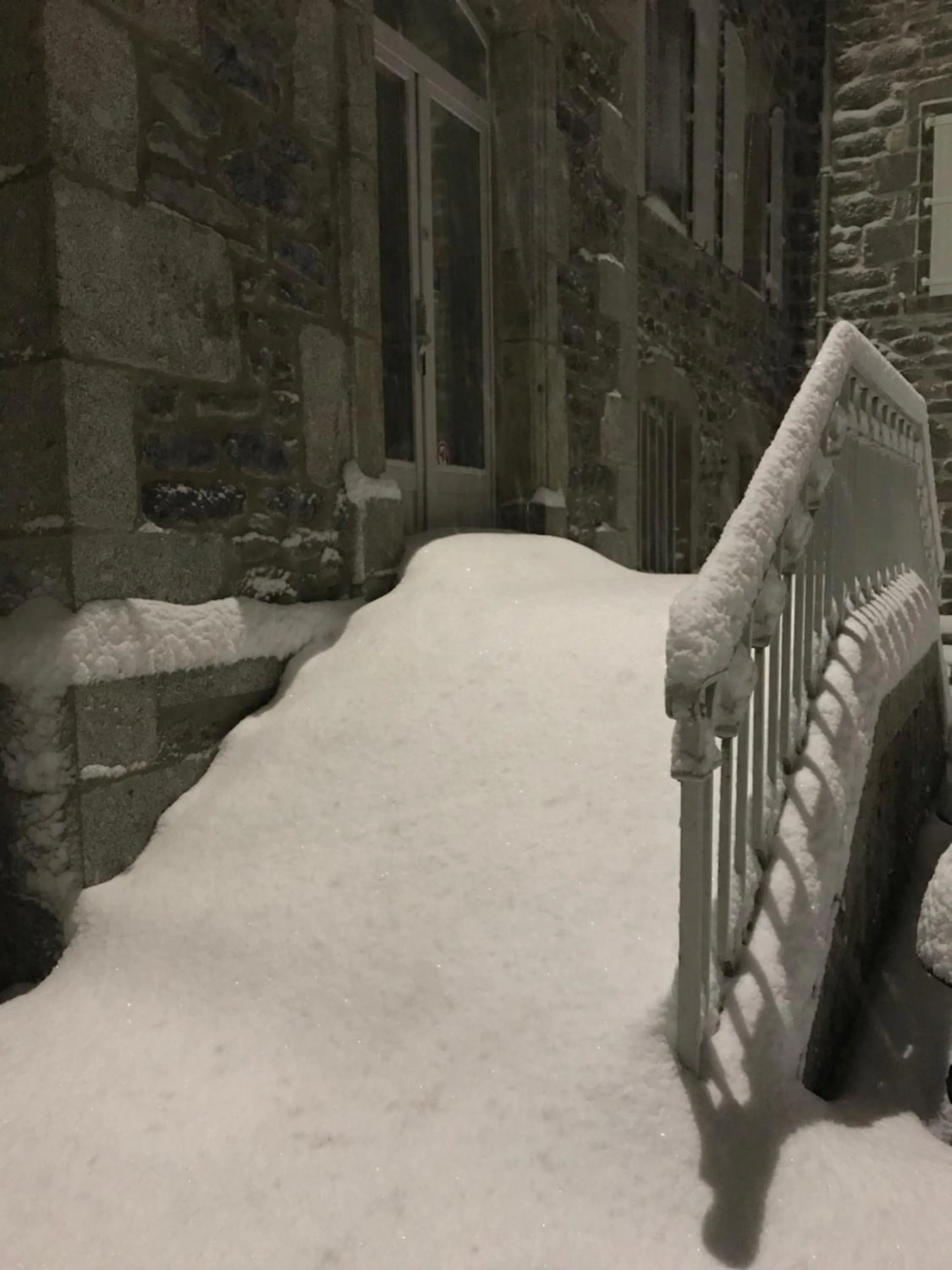 Facade/entrance in Château du Puech