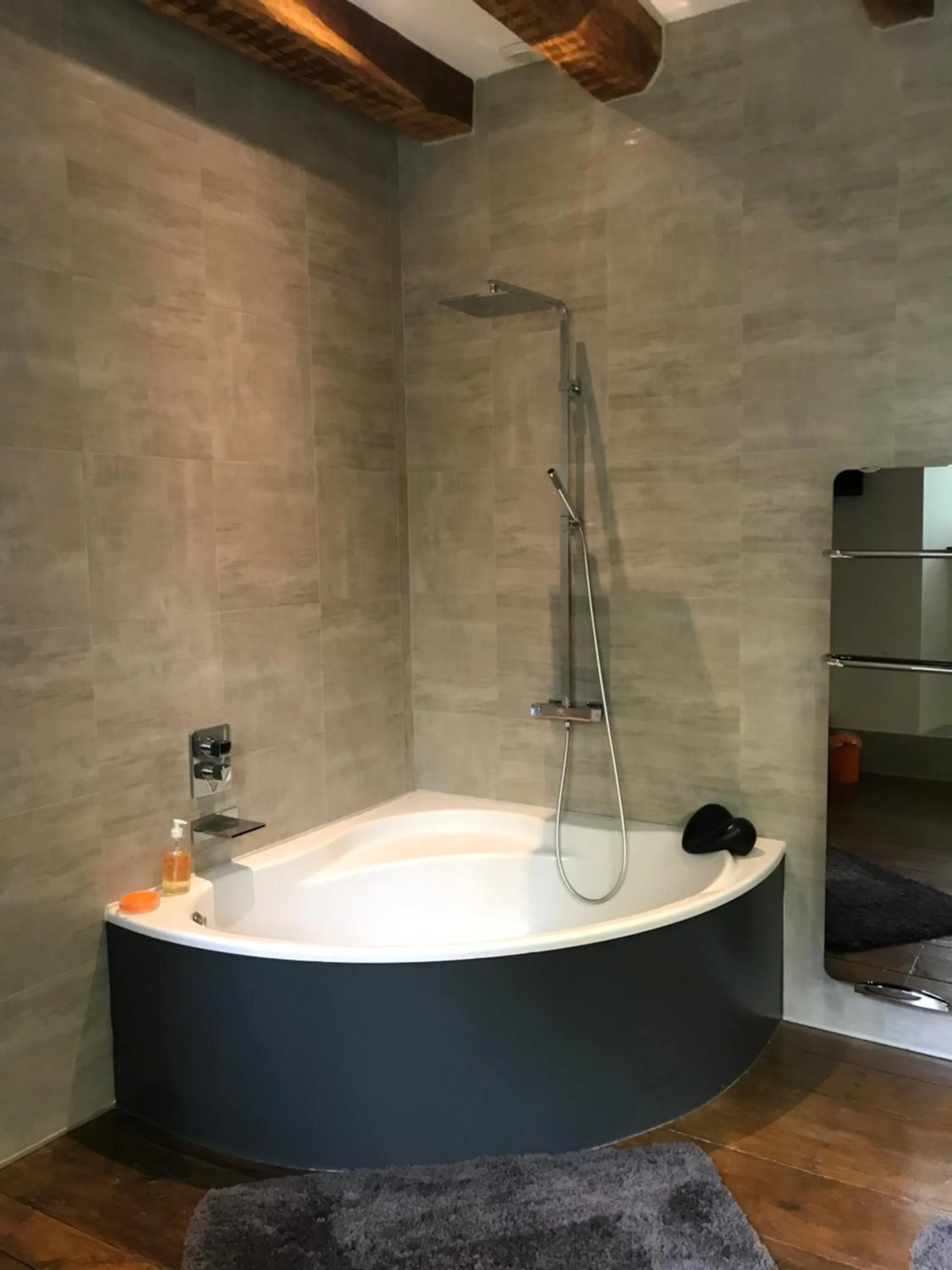 Bathroom in Château du Puech