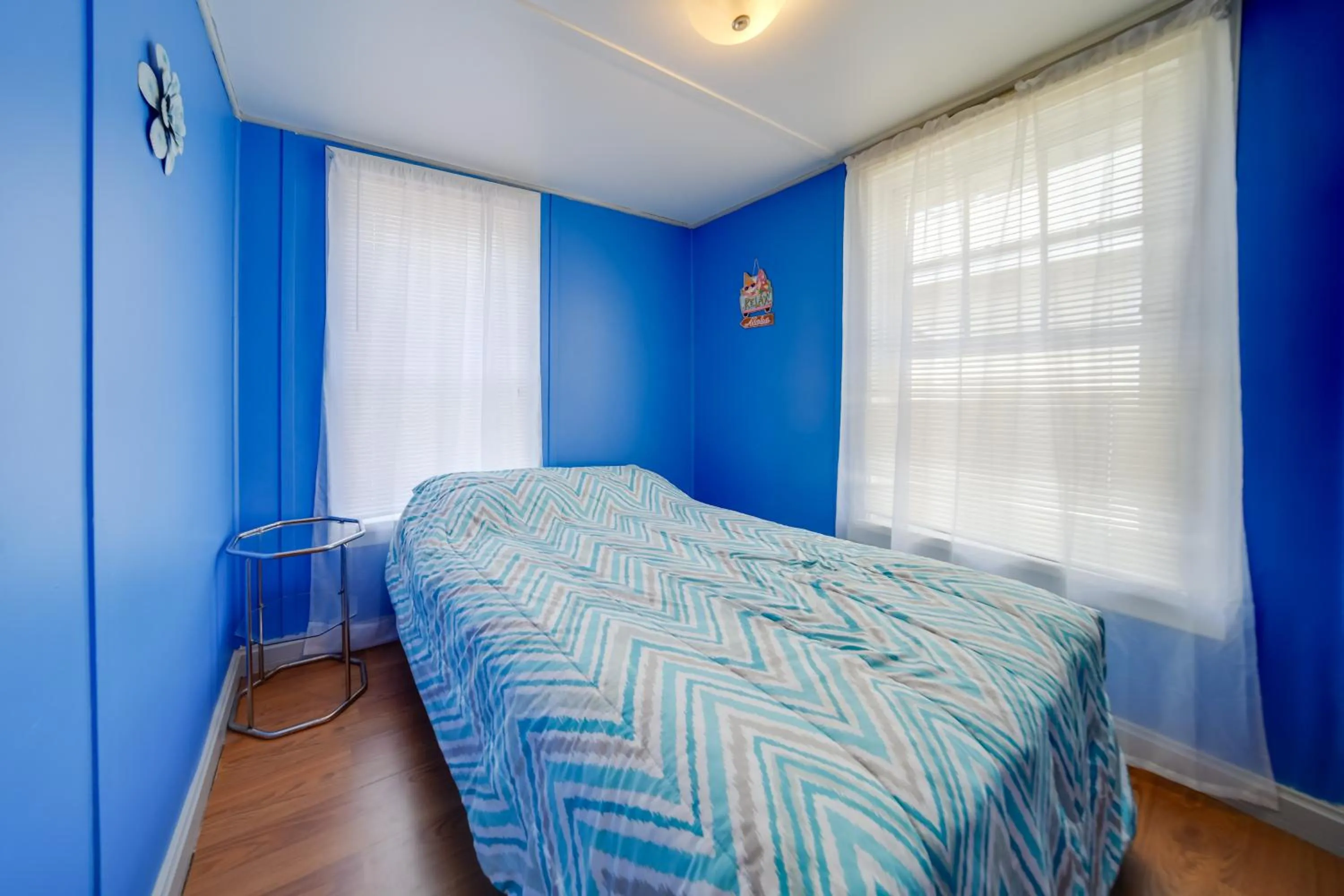 Pet-Friendly Lake Erie Cottage - Walk to the Water