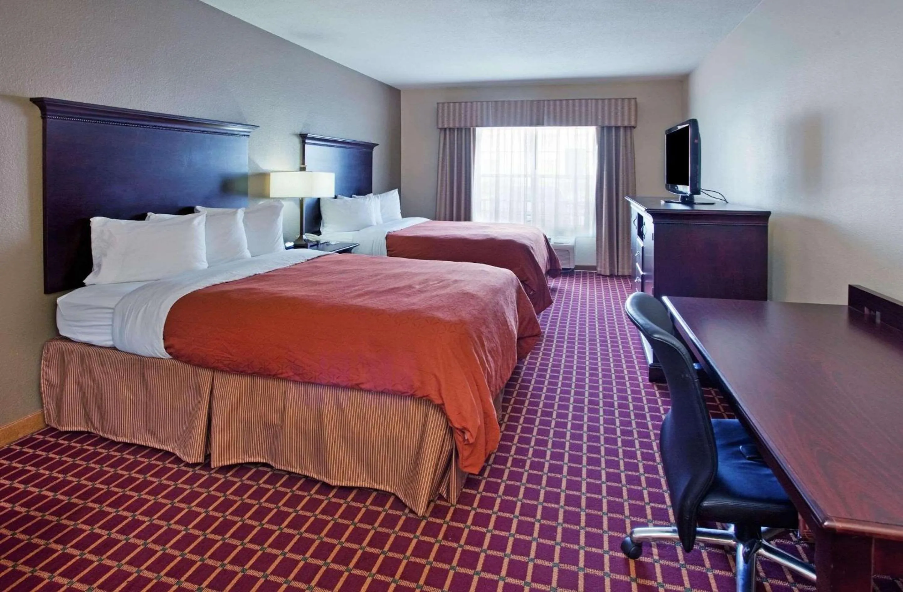 Bedroom, Bed in Country Inn & Suites by Radisson, Columbia, SC