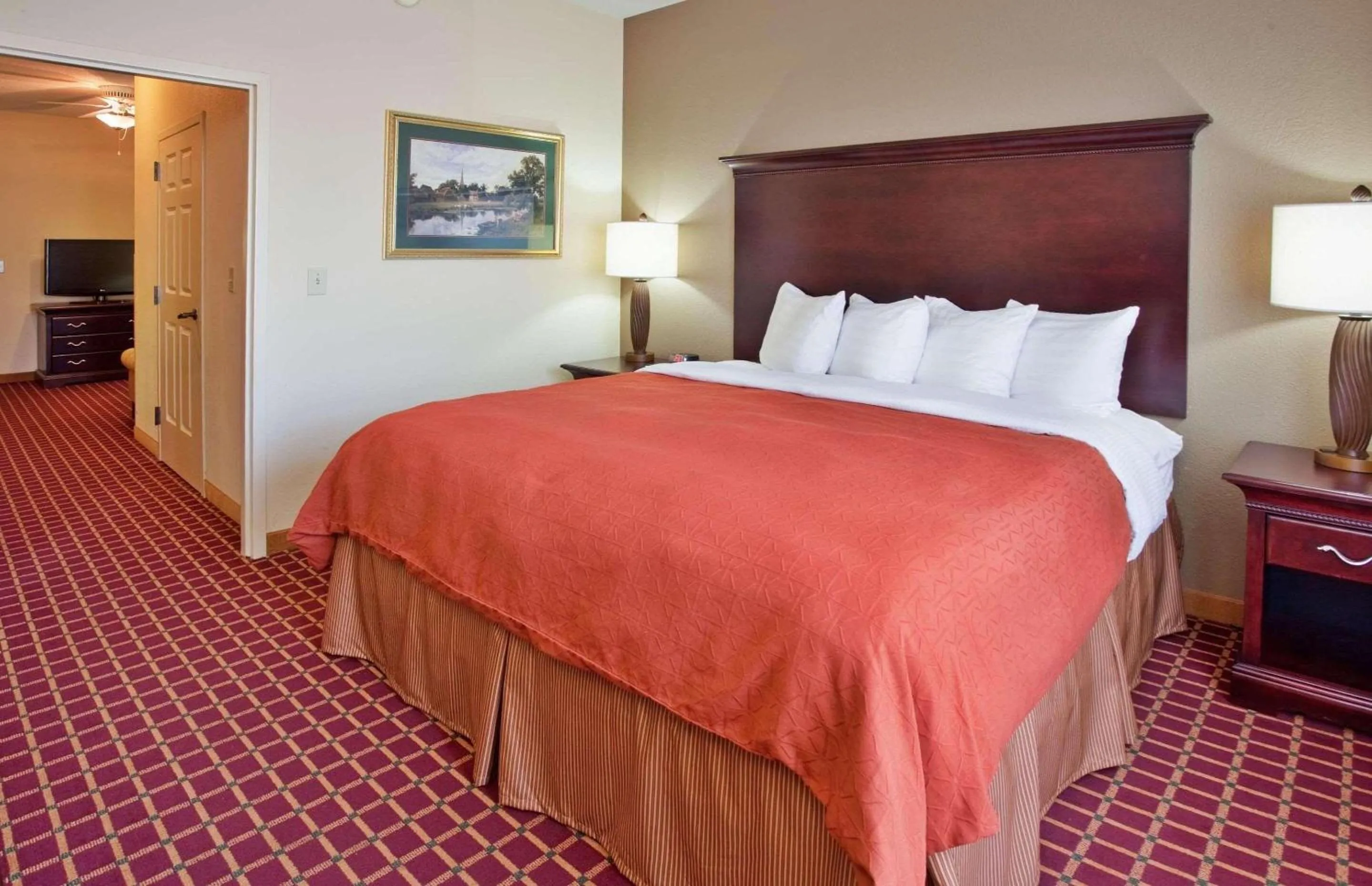 Bedroom, Bed in Country Inn & Suites by Radisson, Columbia, SC