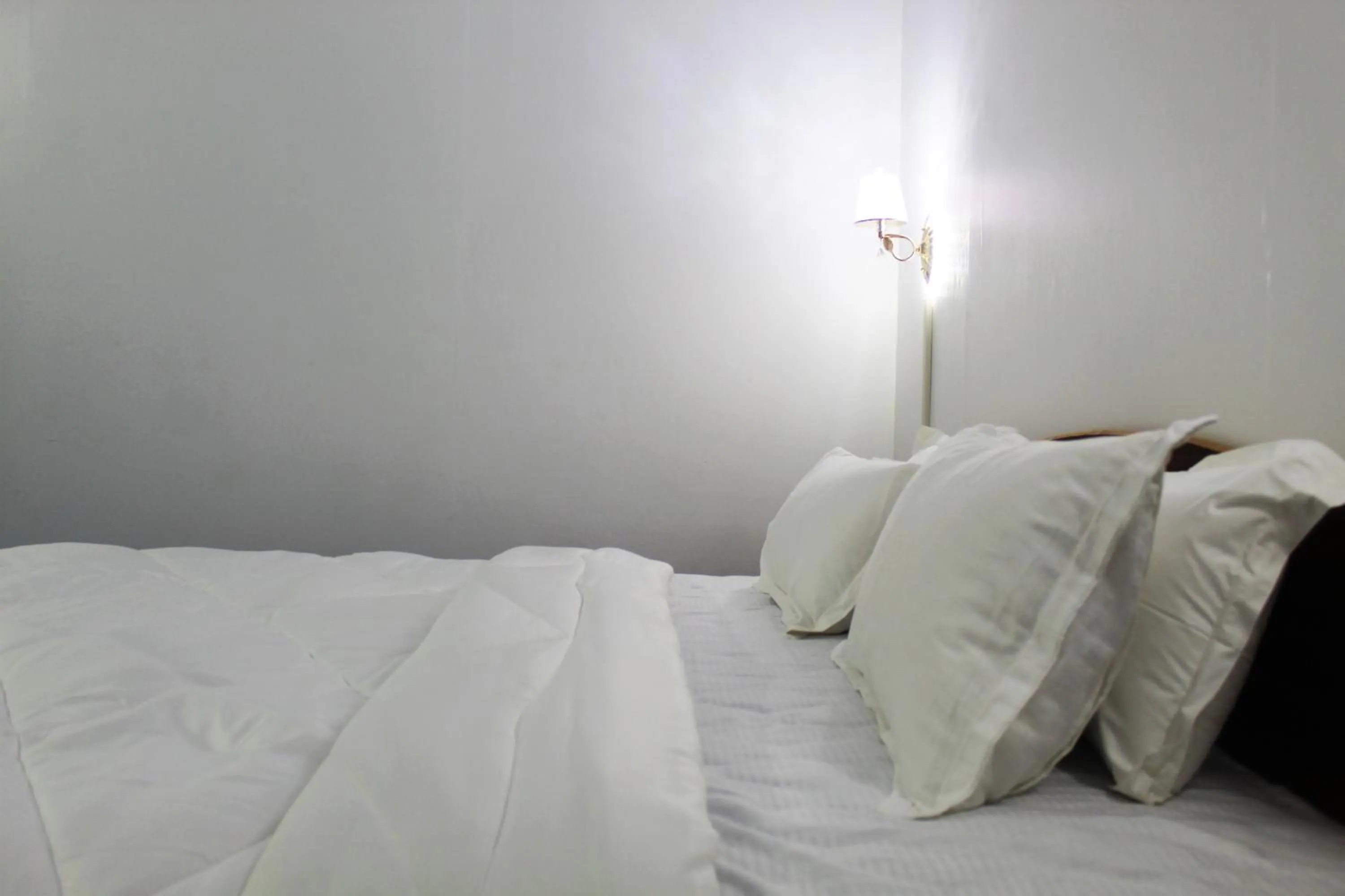 Bed in Sai Valentines