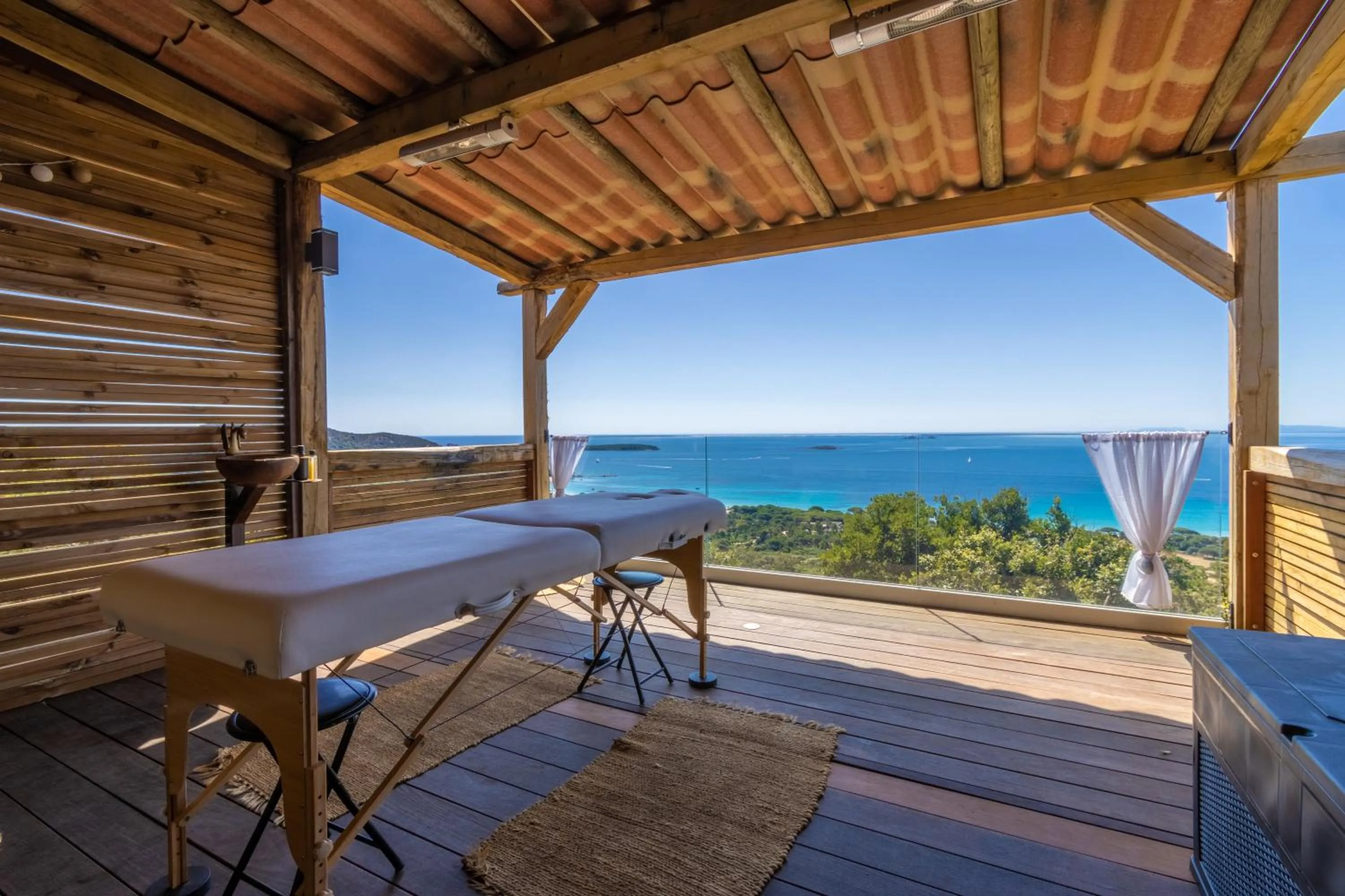 Natural landscape in Résidence Belvedere de Palombaggia