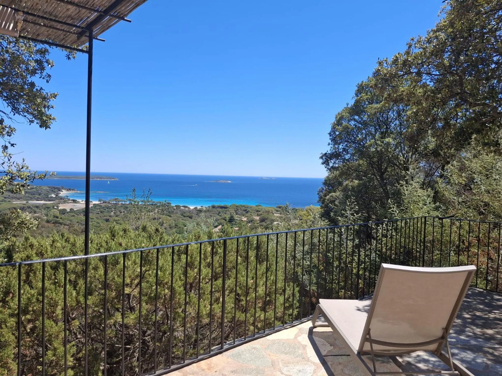 Patio in Résidence Belvedere de Palombaggia