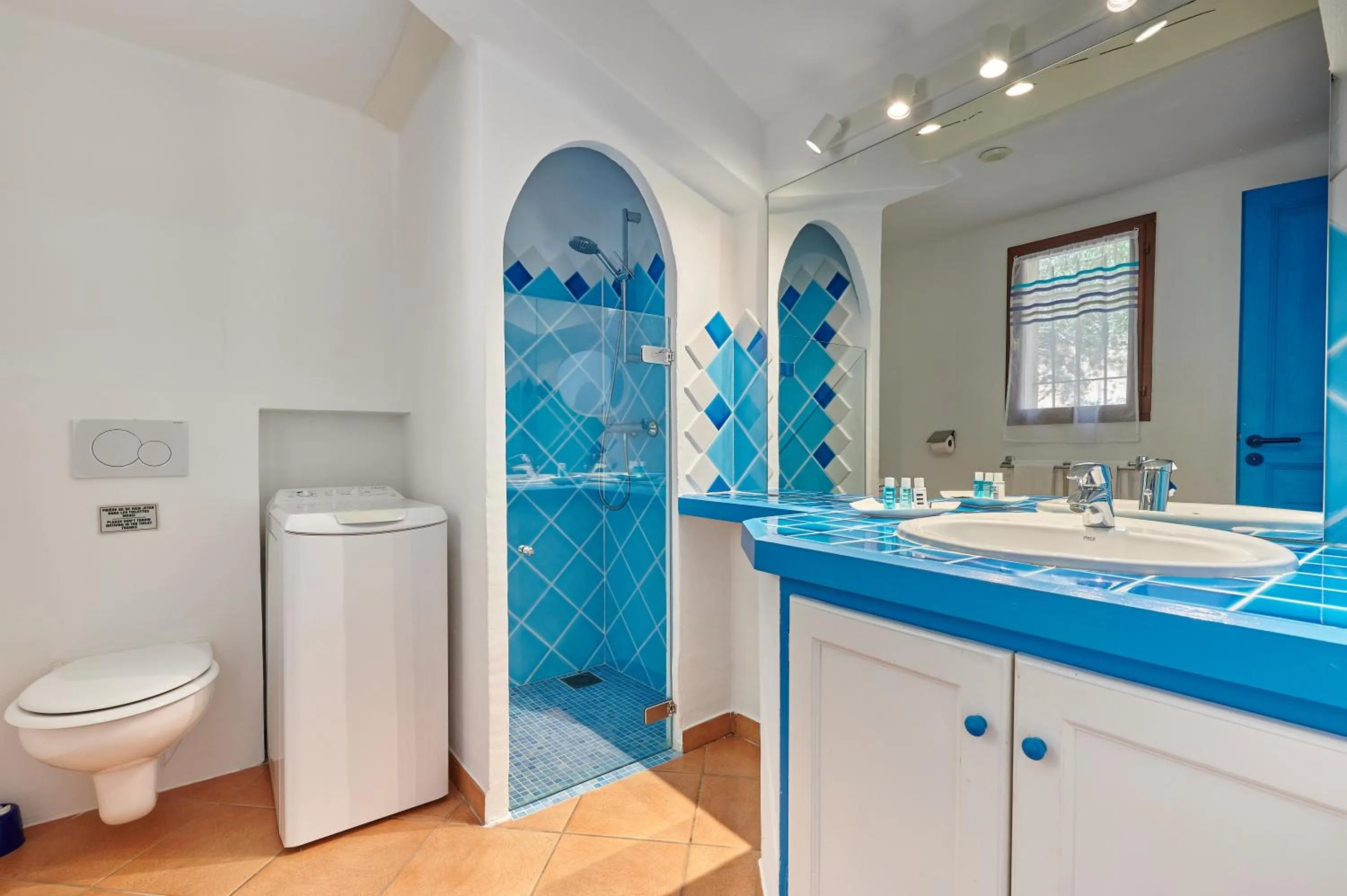 Bathroom in Résidence Belvedere de Palombaggia