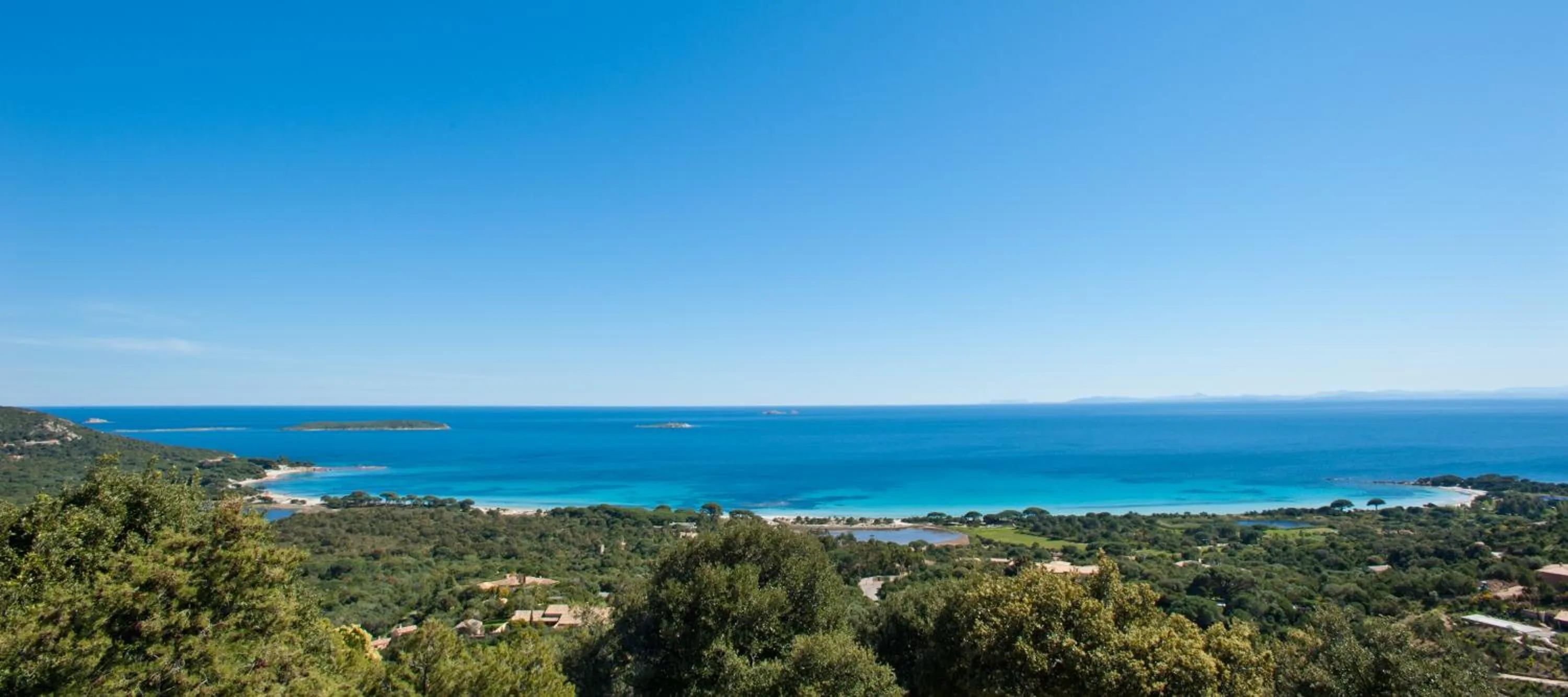 Property building in Résidence Belvedere de Palombaggia