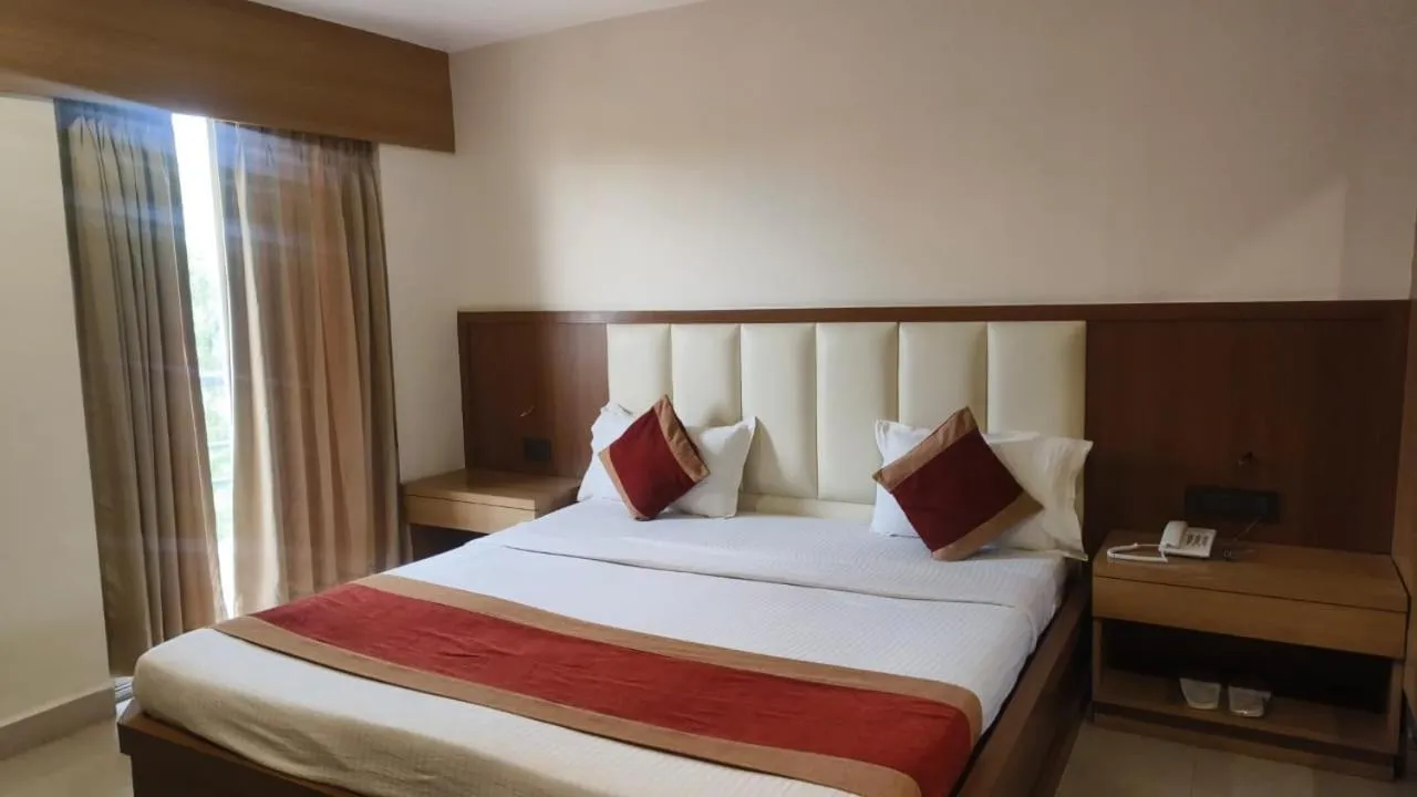 Bed in Hotel Royal Bengal