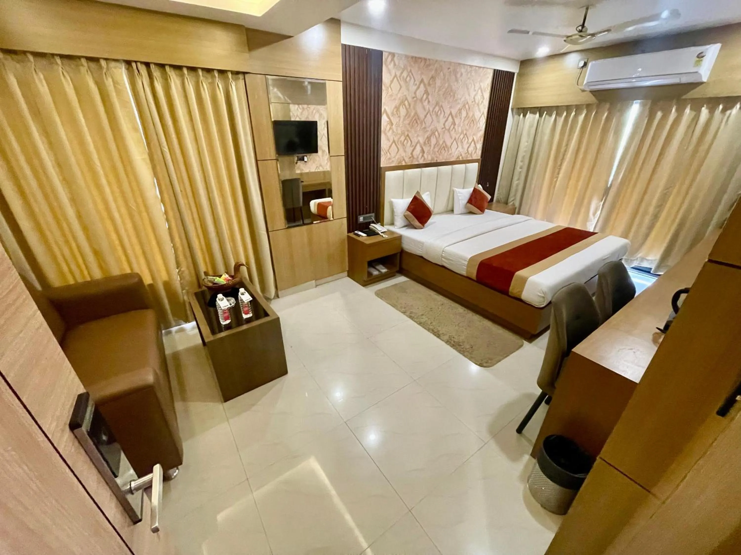 Bed in Hotel Royal Bengal