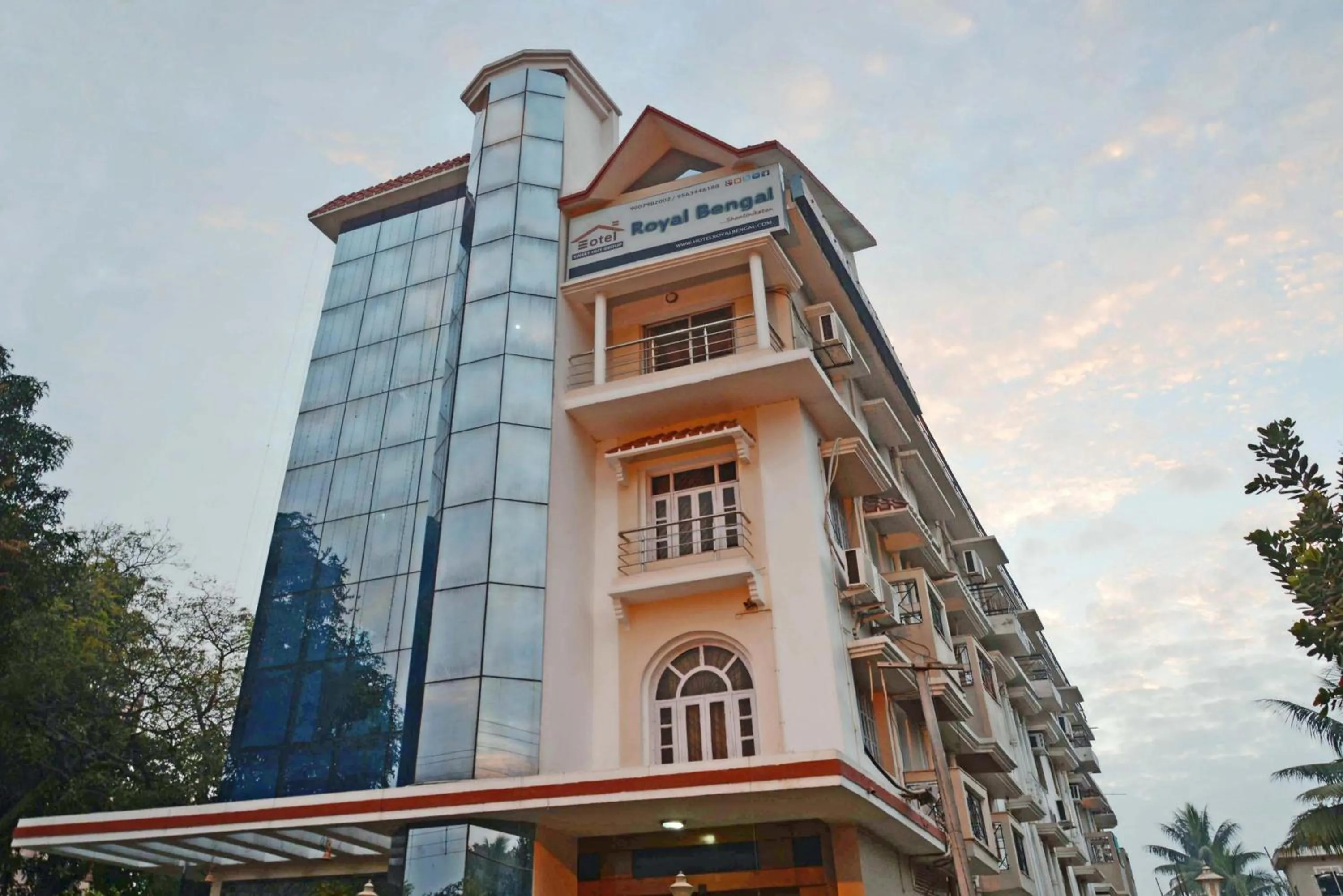 Property building in Hotel Royal Bengal