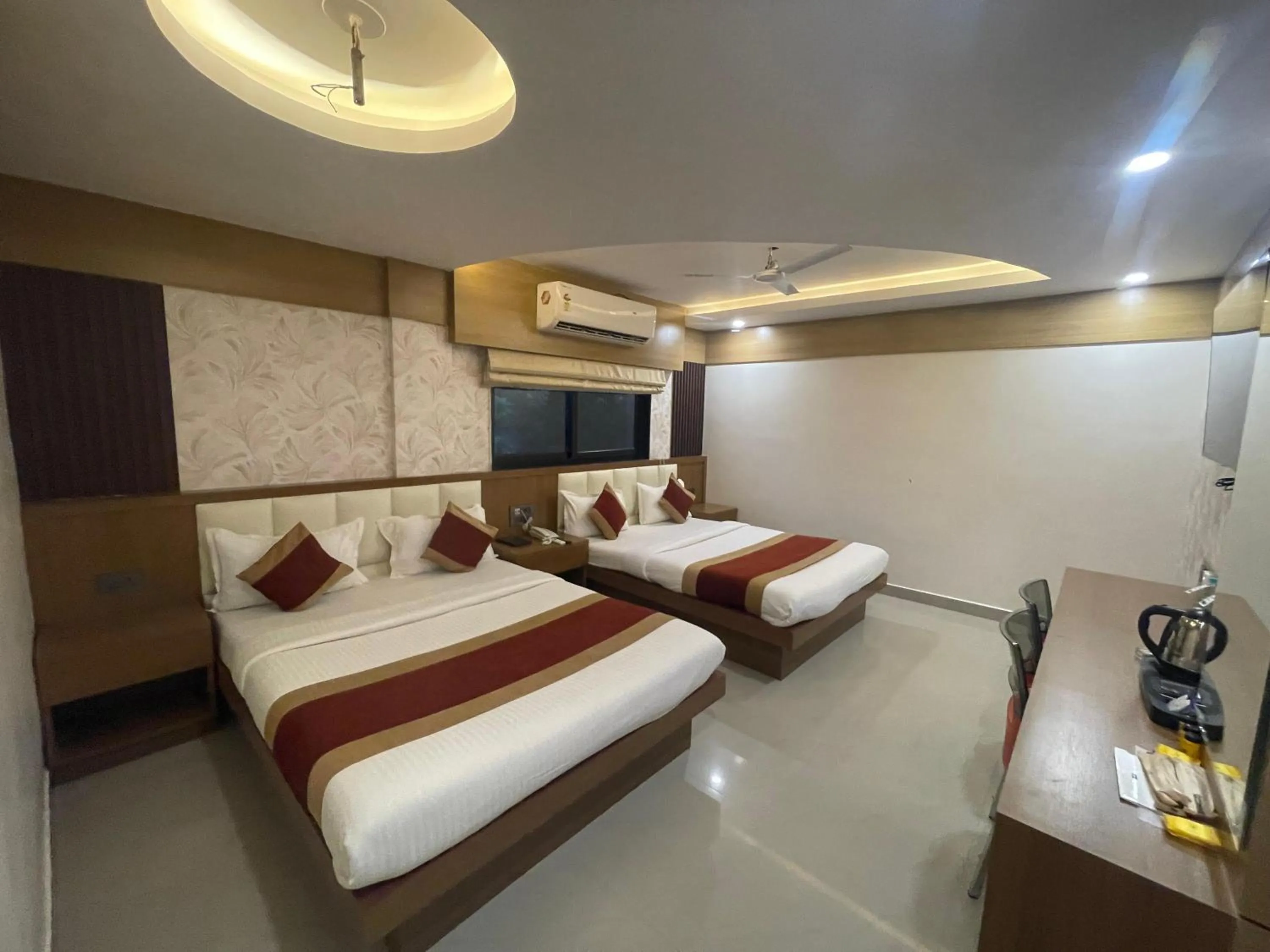 Bed in Hotel Royal Bengal