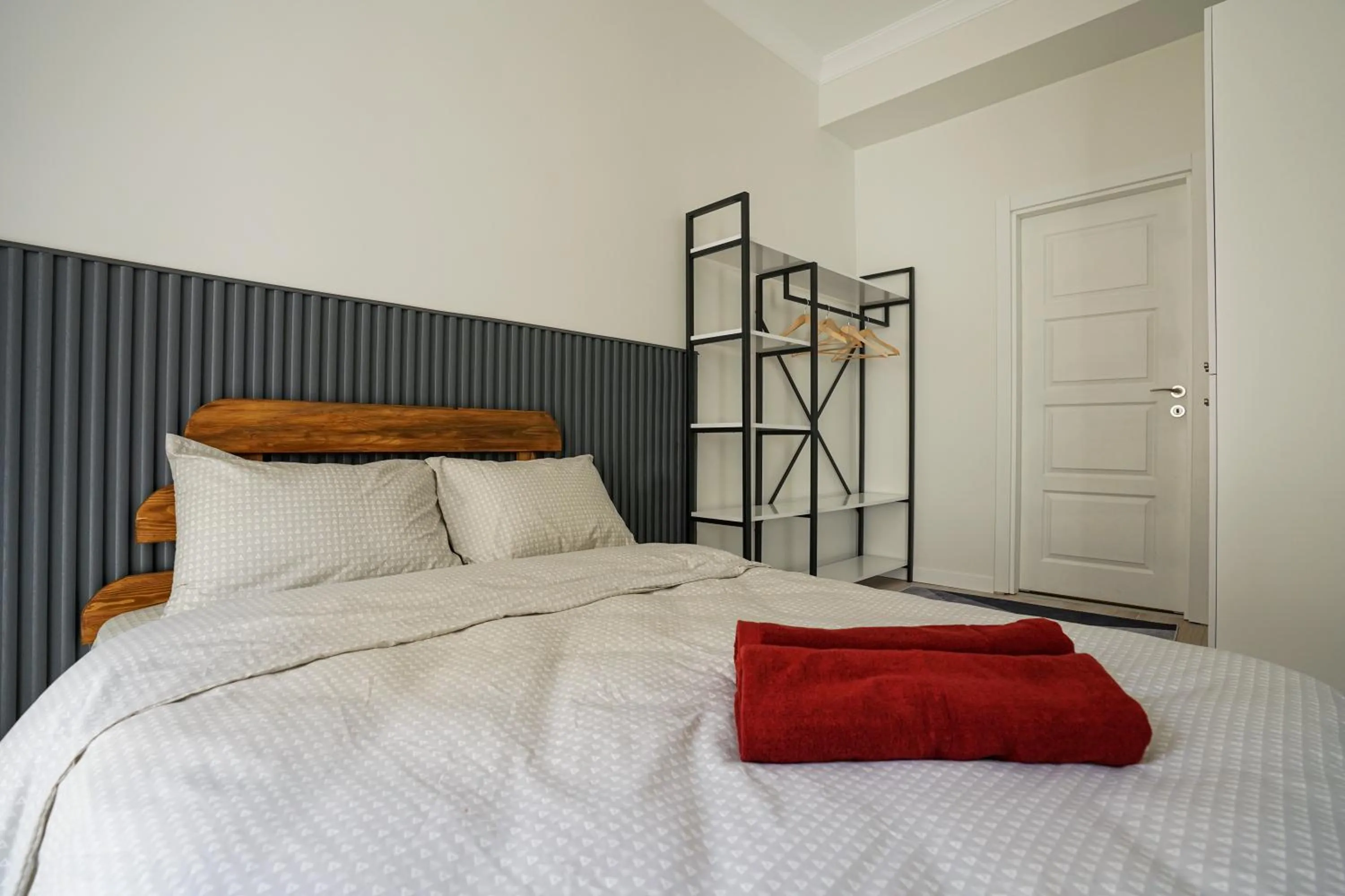 Bedroom, Bed in Merkuri apartments