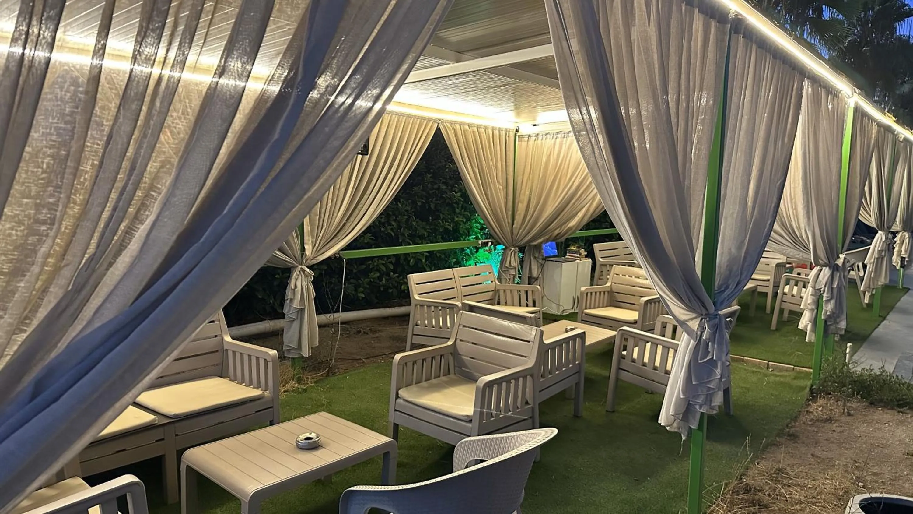 Garden in Ethica Suite Luxury Houses