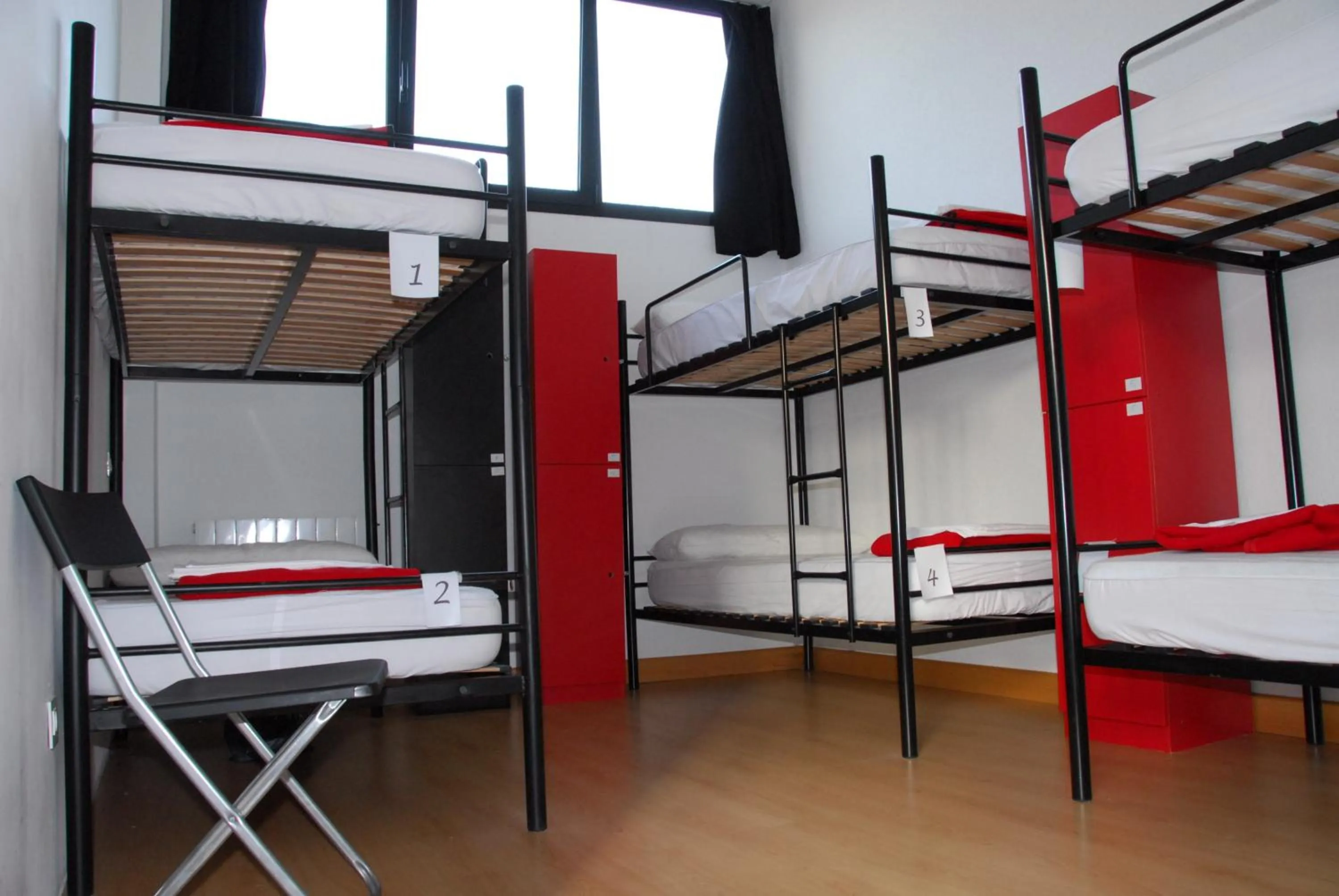 Day, Bed in Bilbao Akelarre Hostel