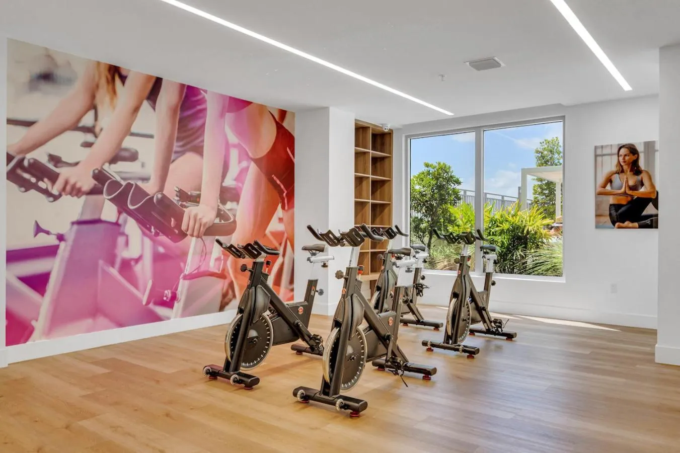 Fitness centre/facilities in Beautiful Unit with Amazing View & Free Parking