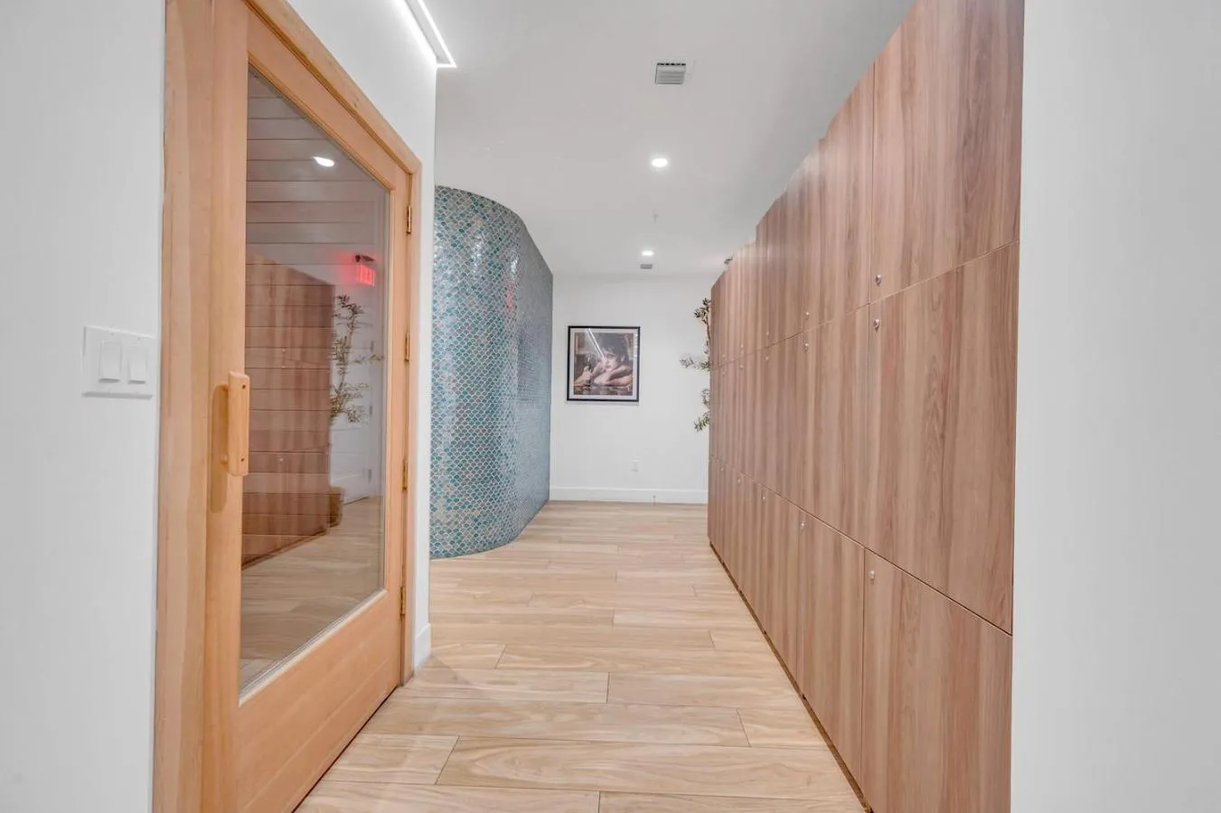 Sauna in Beautiful Unit with Amazing View & Free Parking