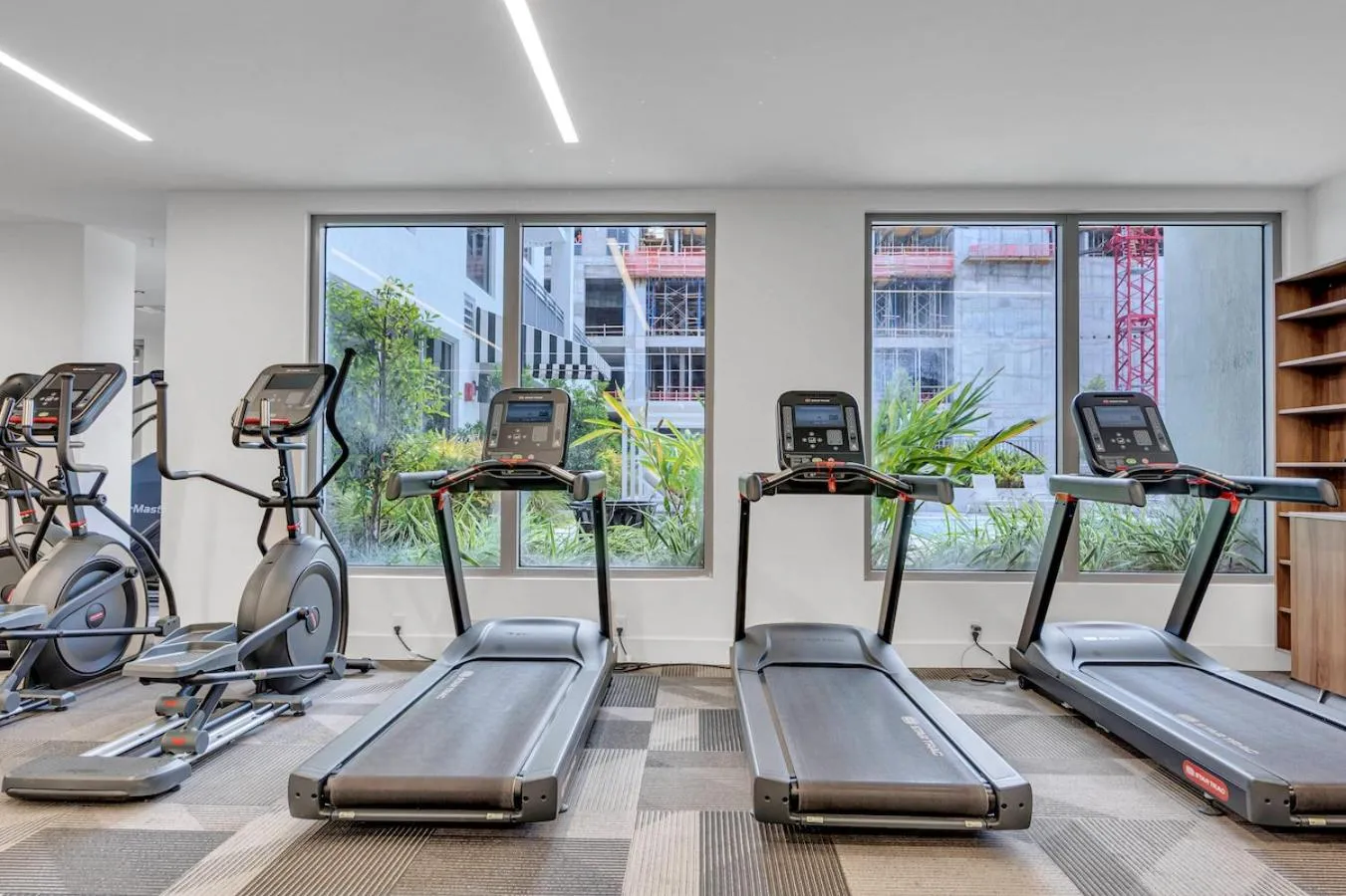 Fitness centre/facilities in Beautiful Unit with Amazing View & Free Parking
