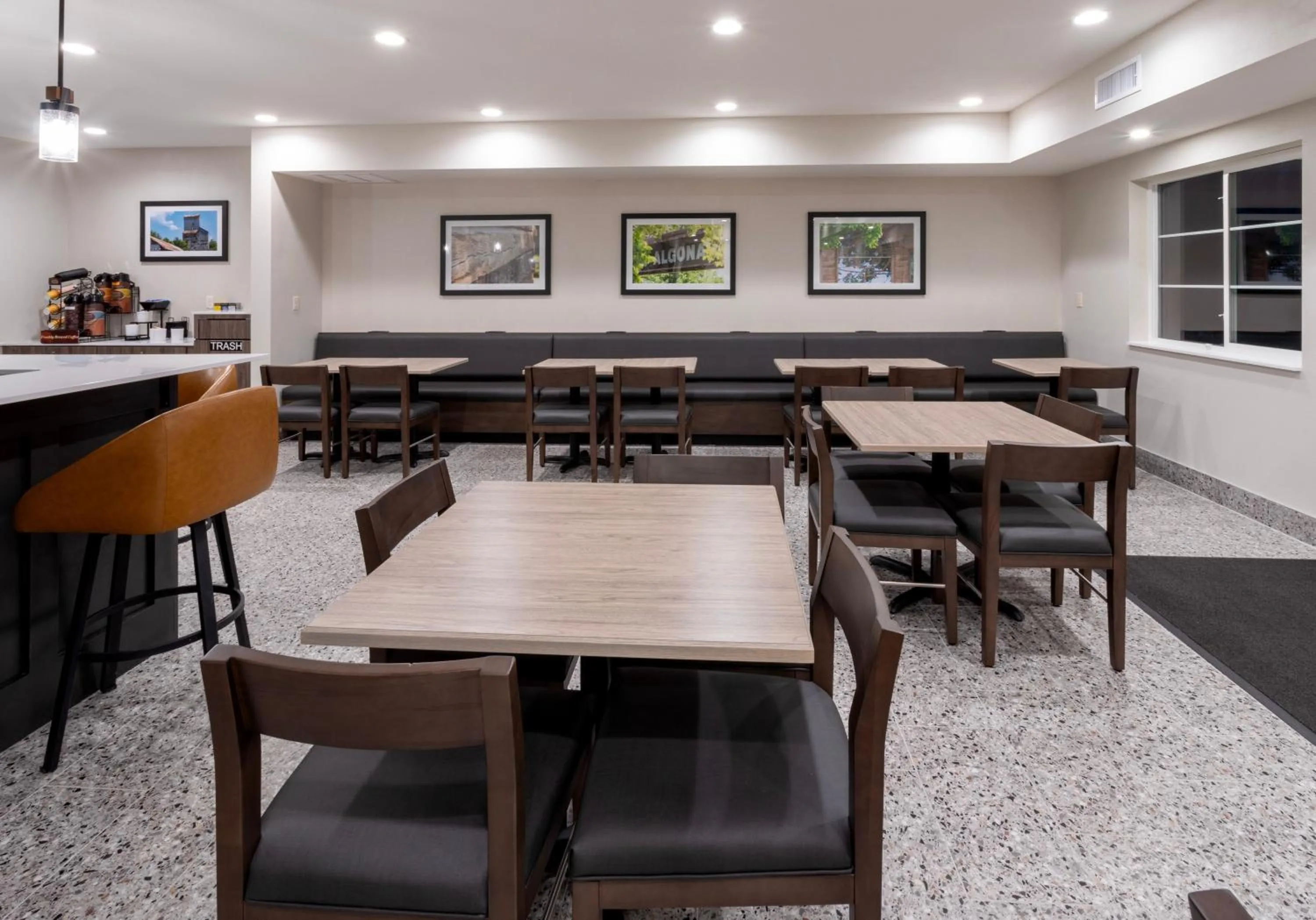 GrandStay Hotel & Suites Algona