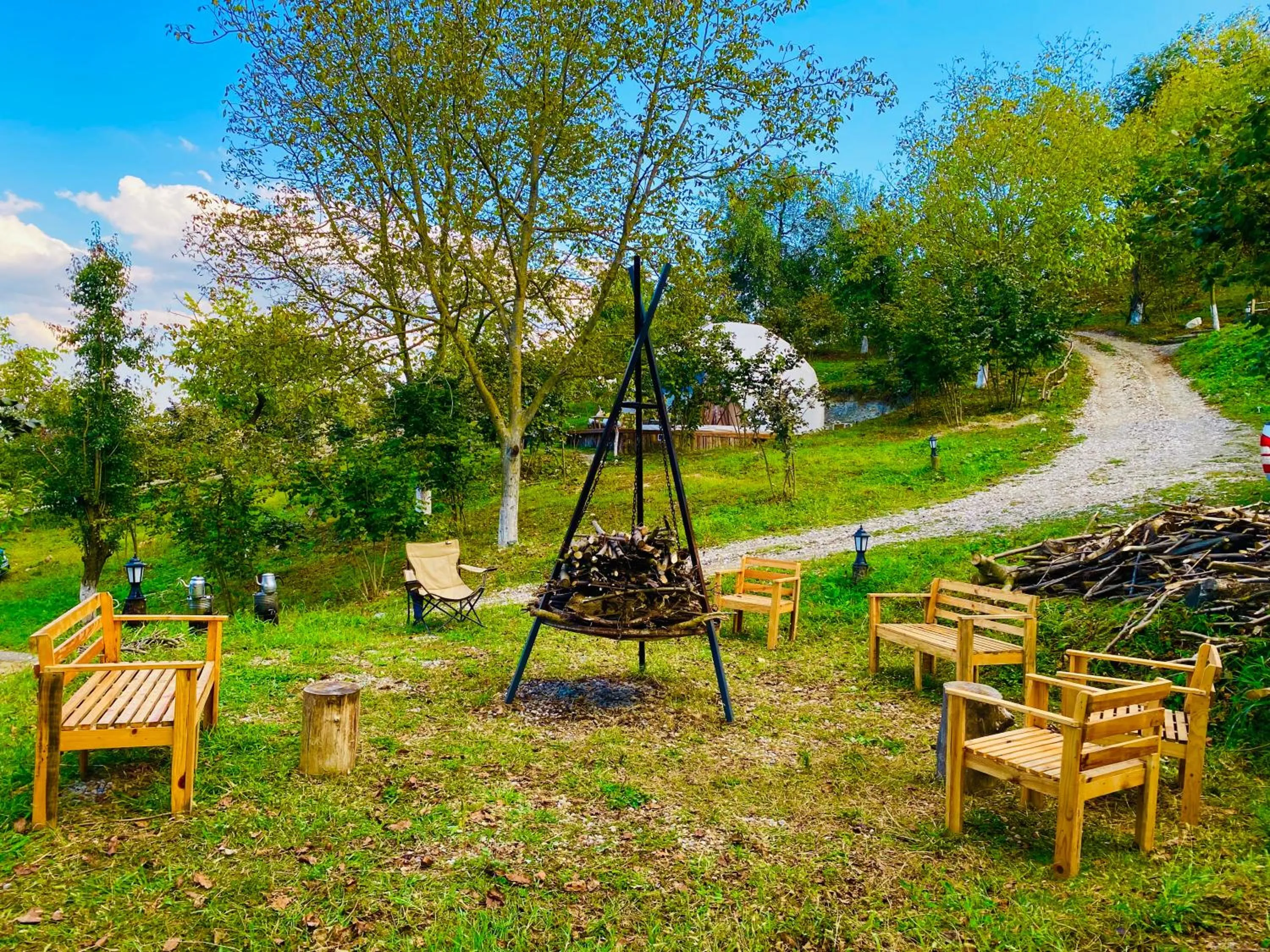 Phalesia Glamping Otel