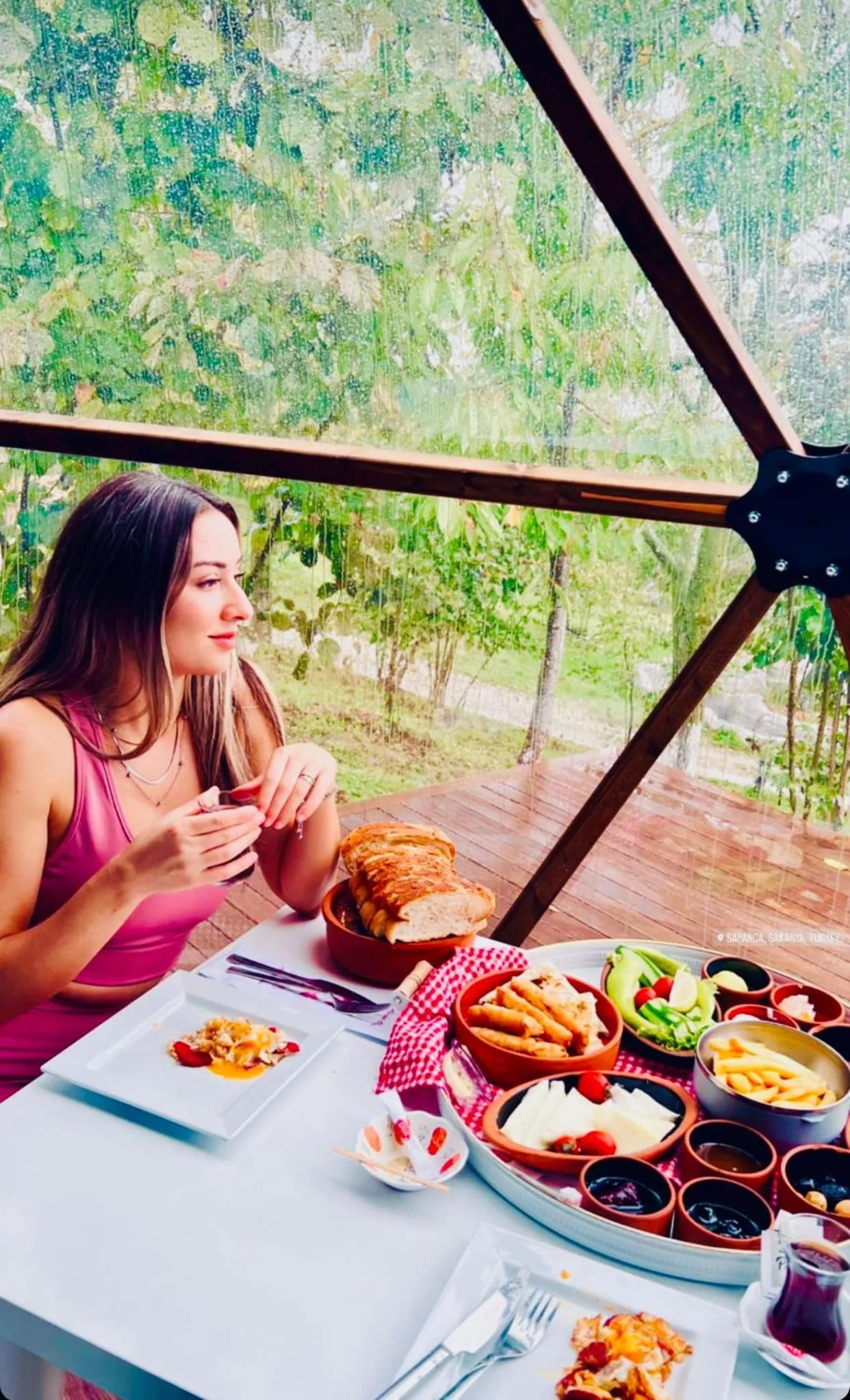 Phalesia Glamping Otel