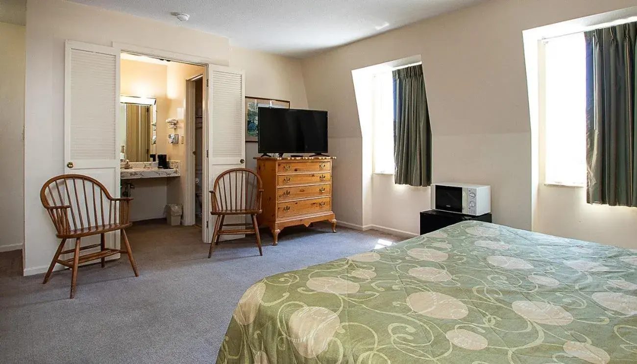 Single Room in Country Squire inn and suites Single Room in Country Squire inn and suites