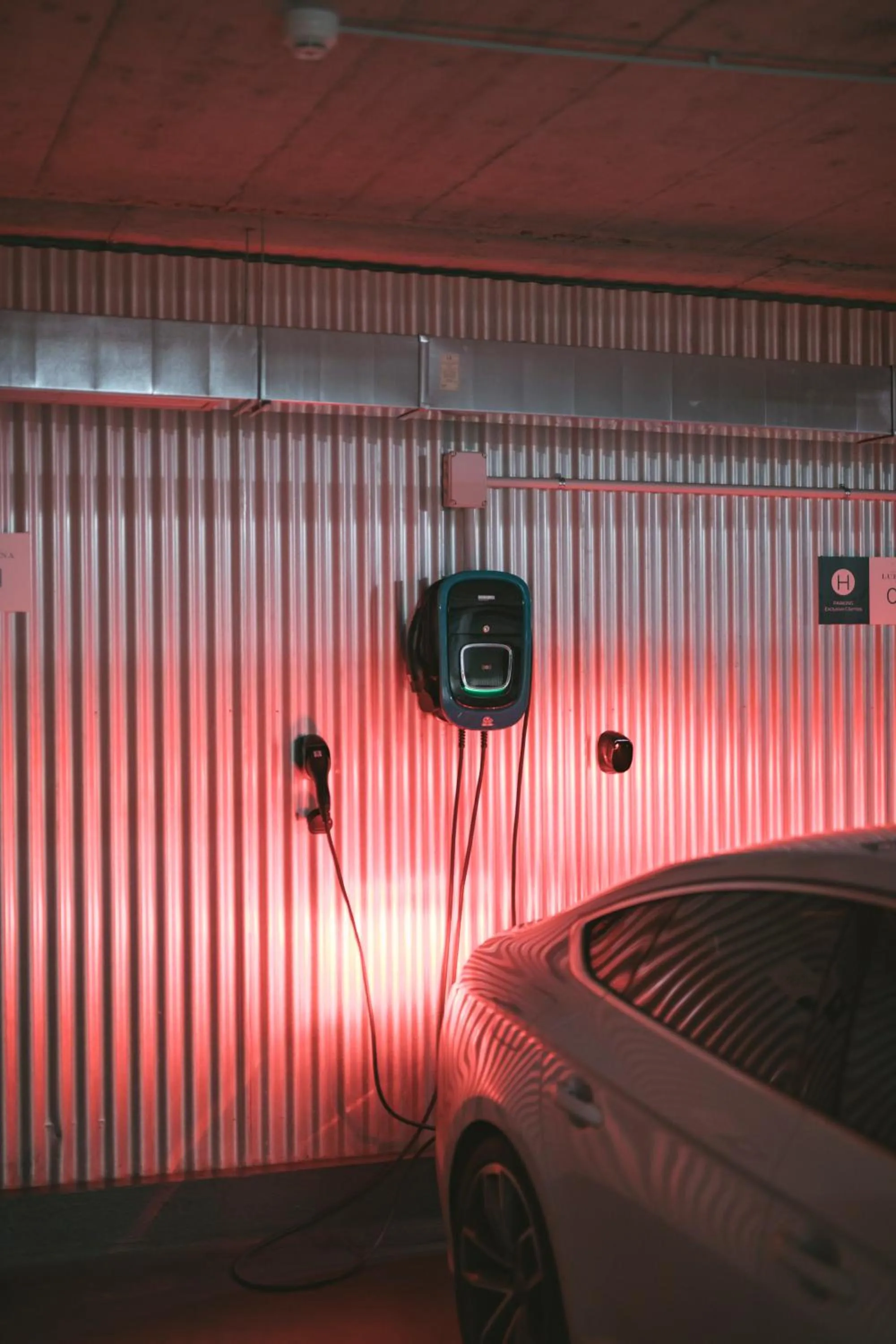 Parking in Hotel Luruna Palacio Larrinaga