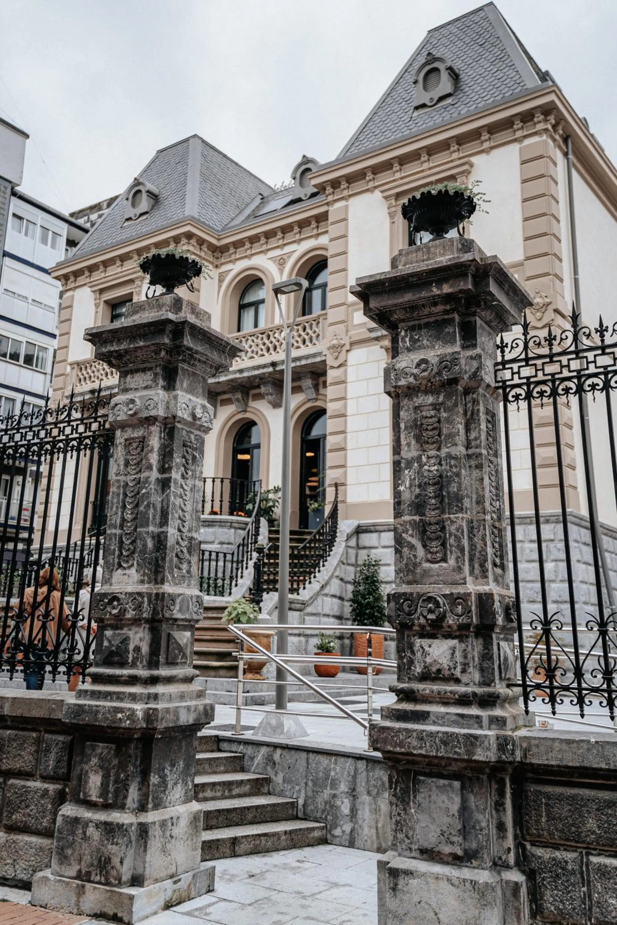 Property building in Hotel Luruna Palacio Larrinaga