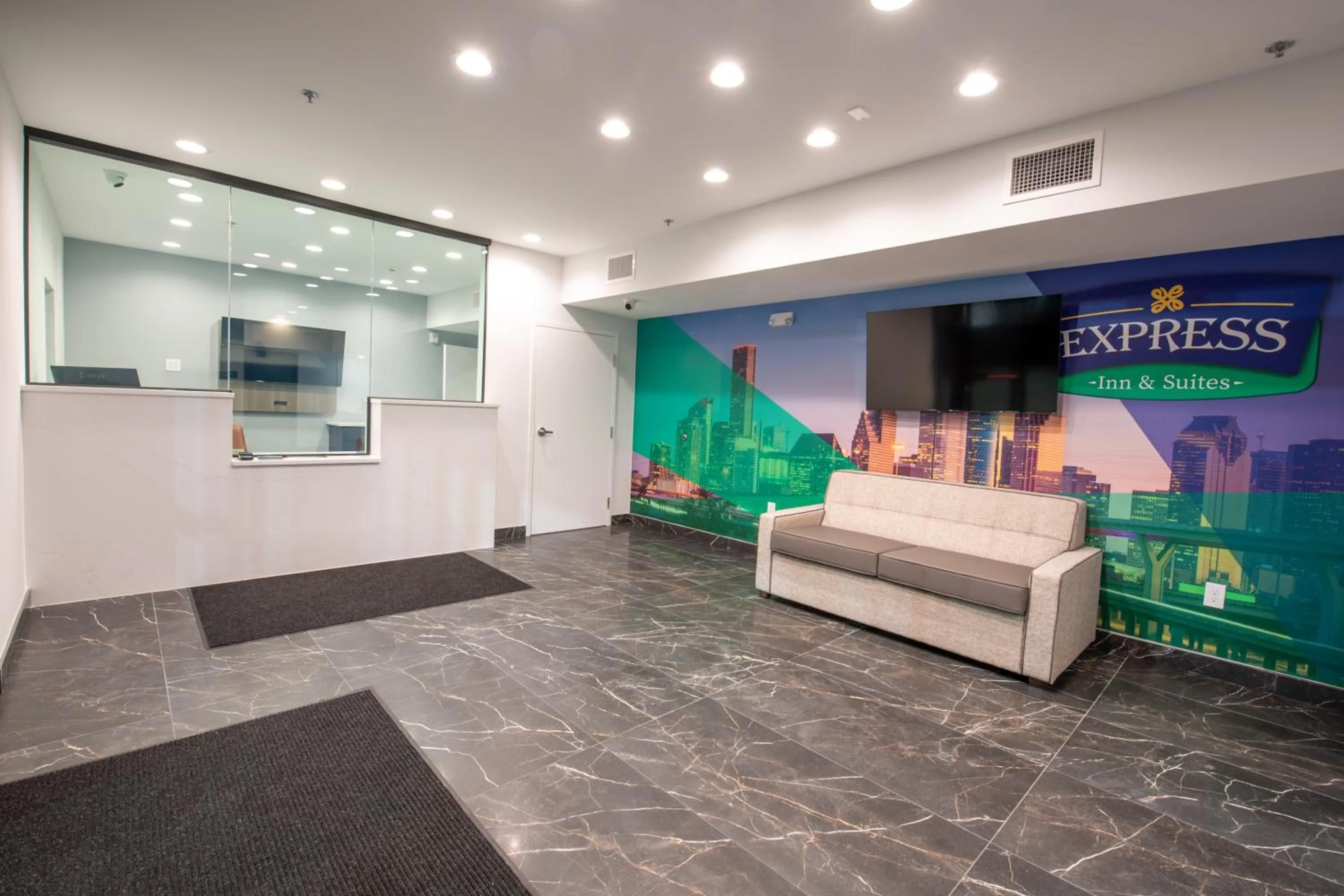 Lobby or reception in Express Inn & Suites