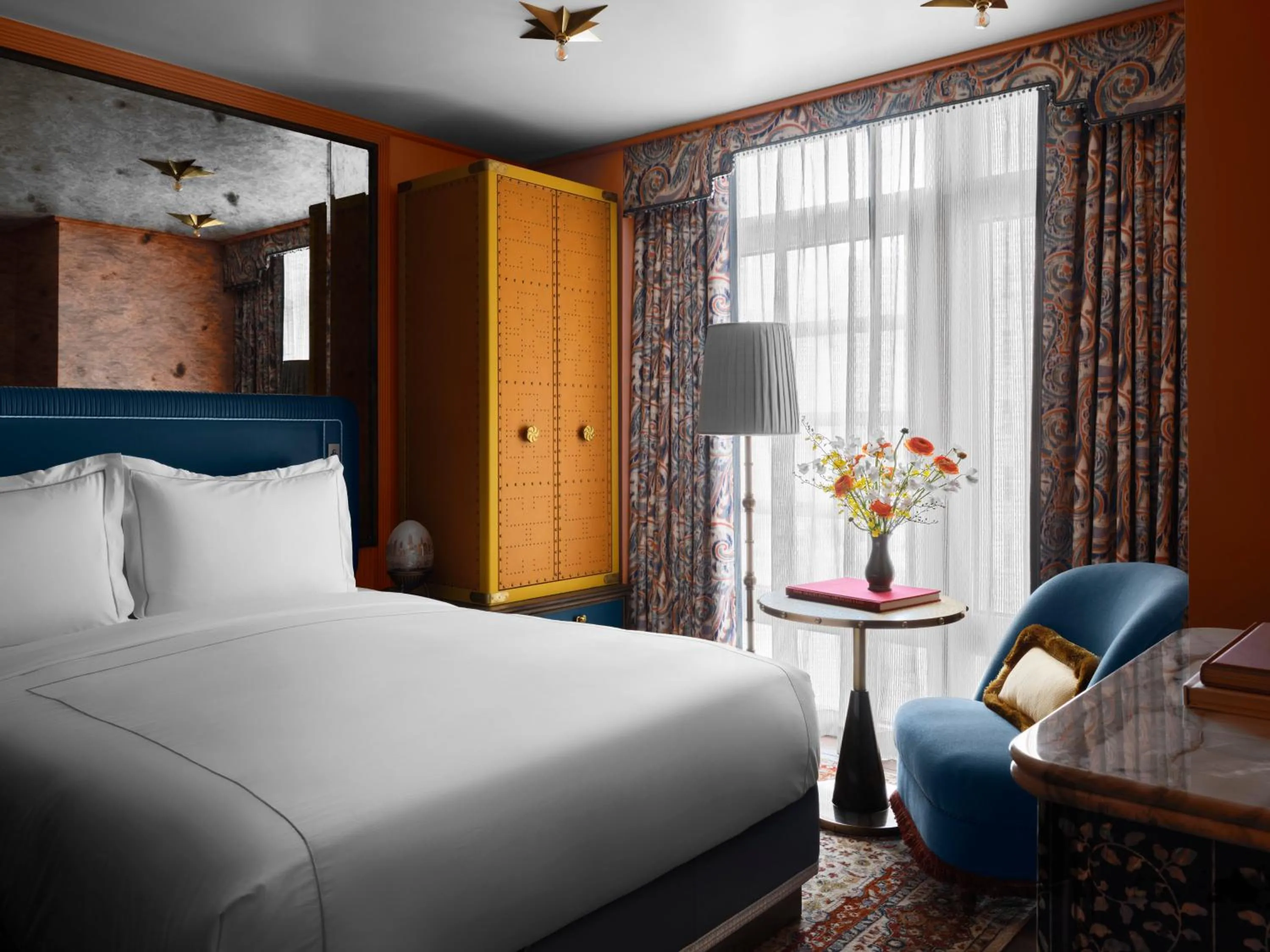 Bedroom, Bed in The Fifth Avenue Hotel