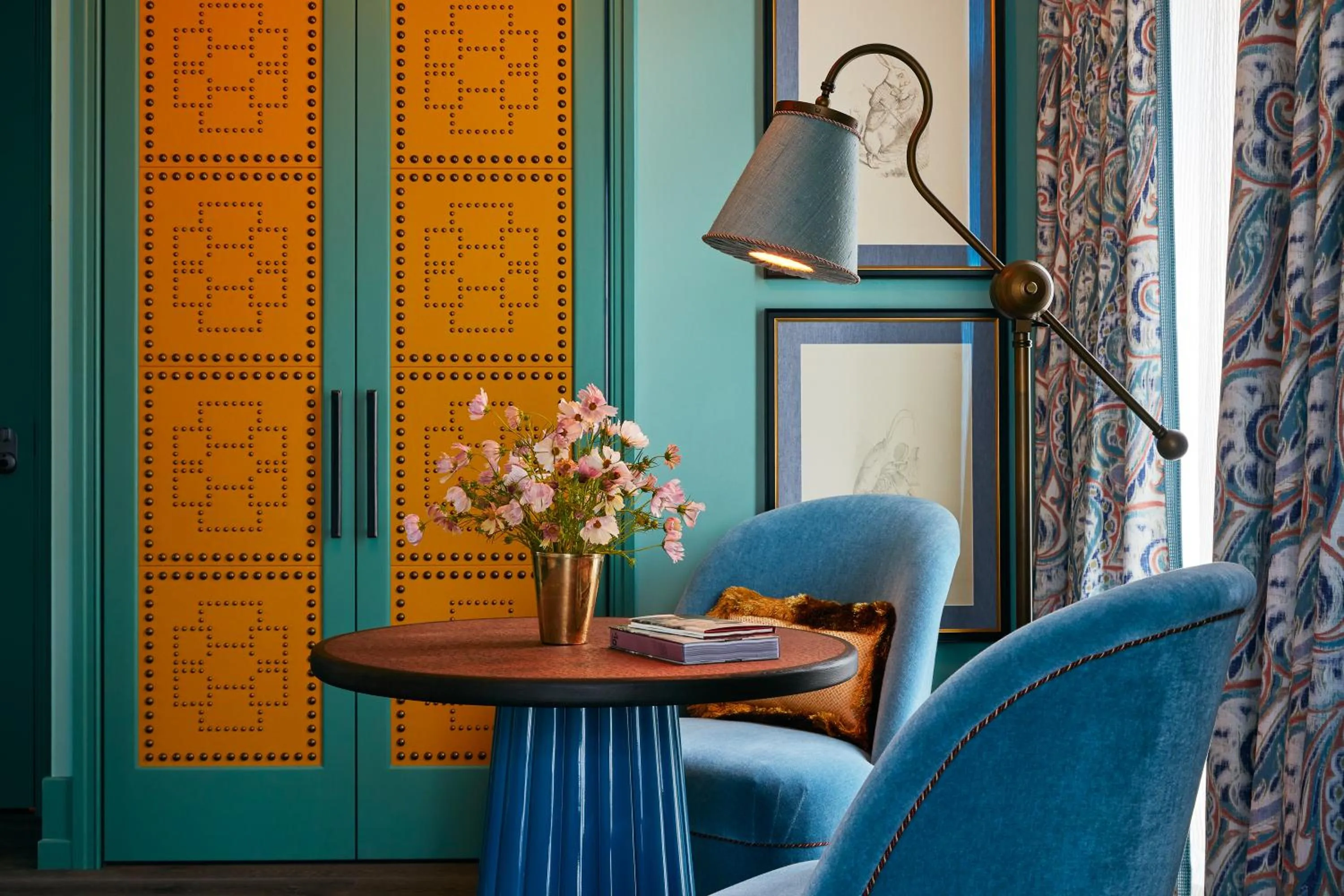 Seating area in The Fifth Avenue Hotel