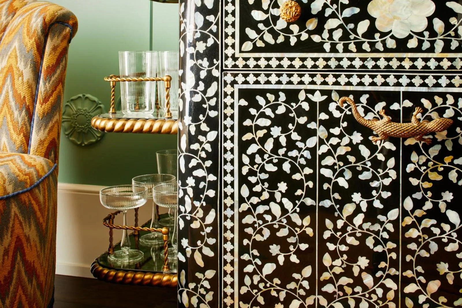 Decorative detail in The Fifth Avenue Hotel