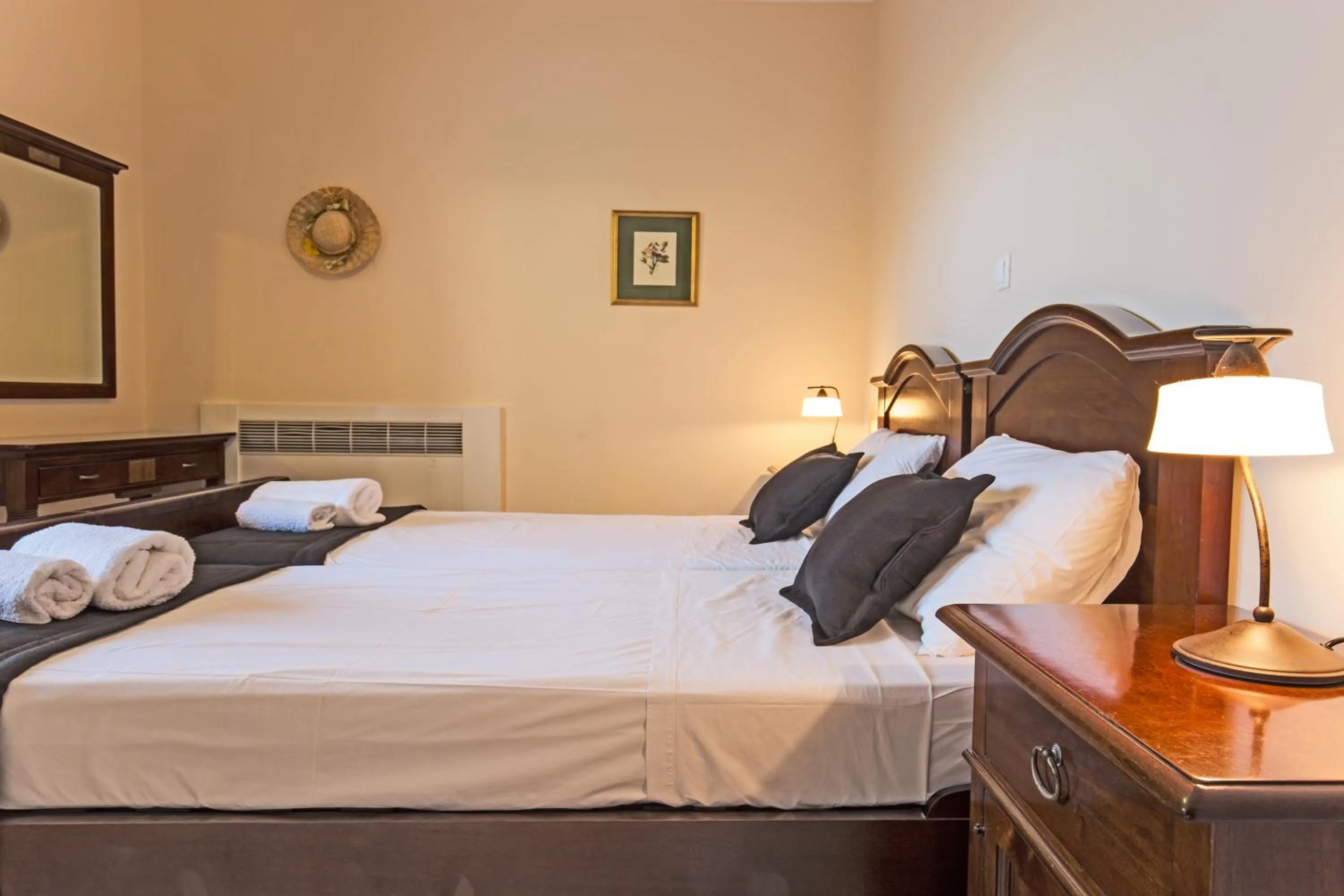 Bedroom, Bed in Penelope Villas