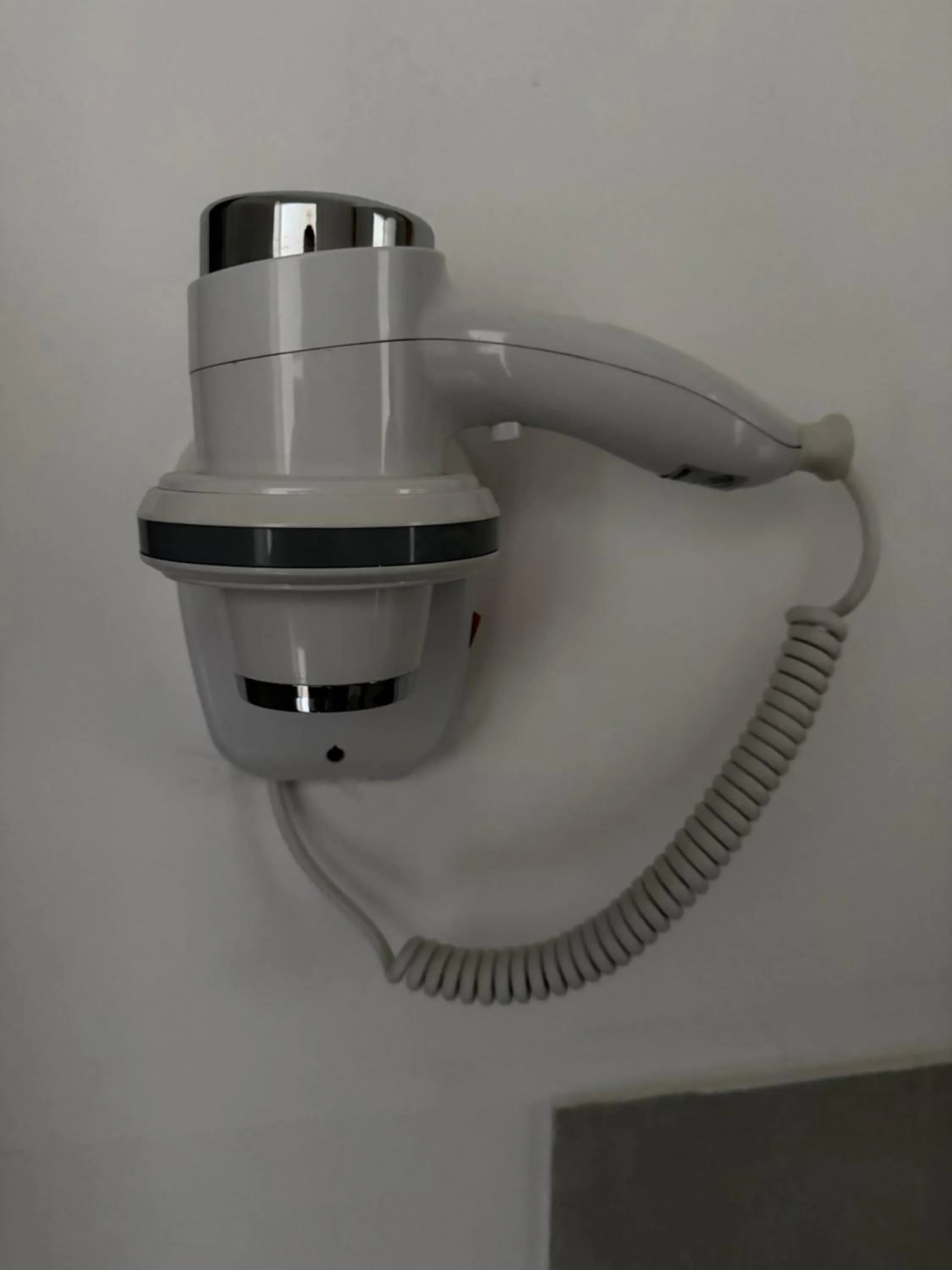 hair dryier in Hotel Marlisa Pier