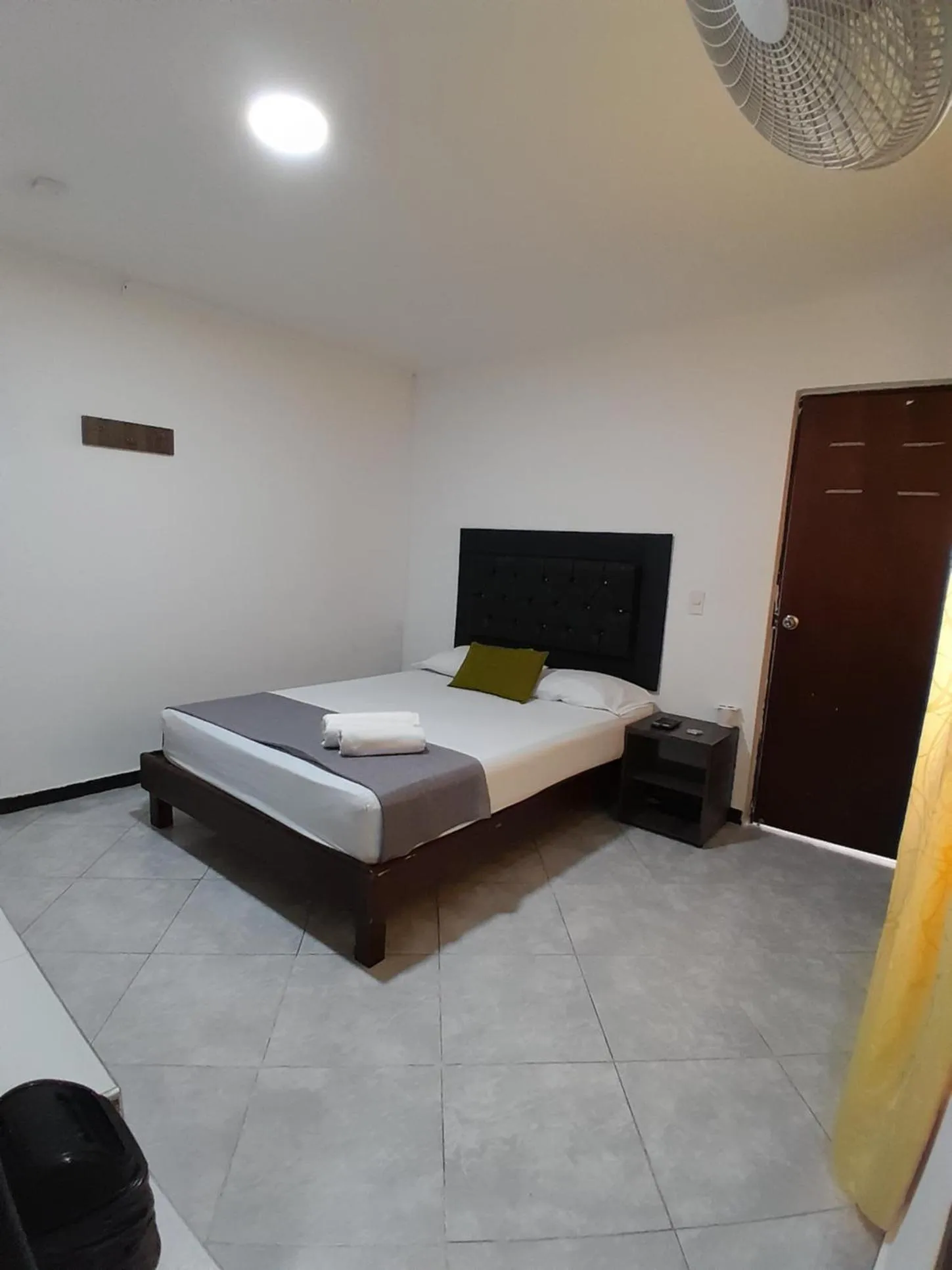 Bed in Hotel Palermo Real