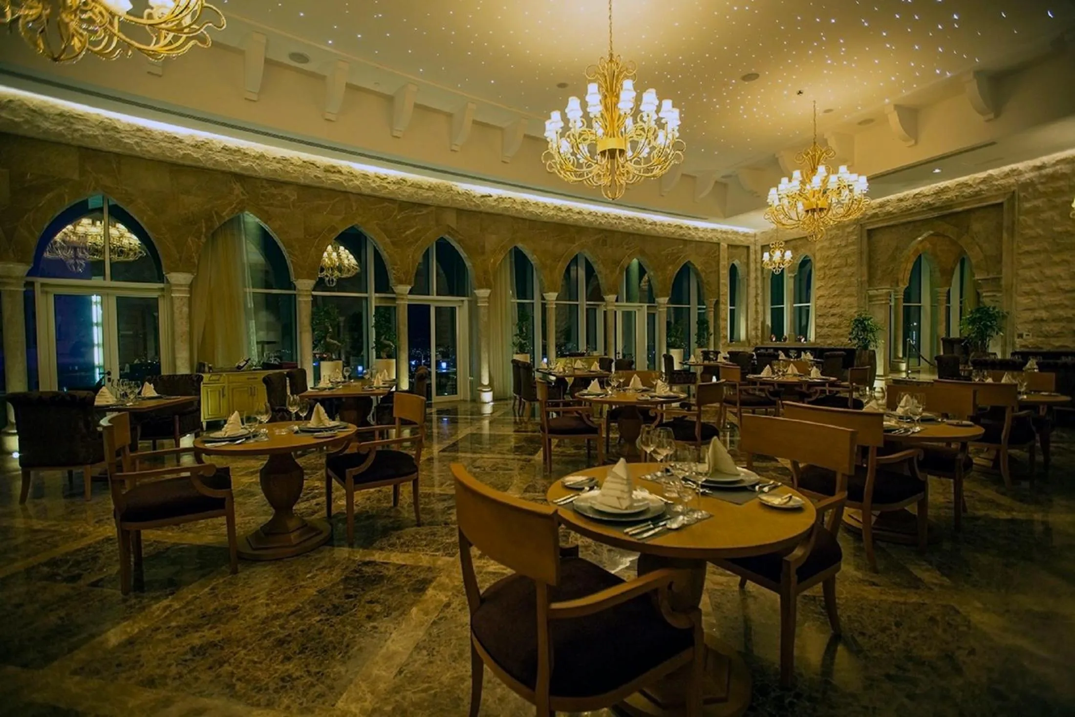 Restaurant/places to eat in Grand Millennium Sulaimani