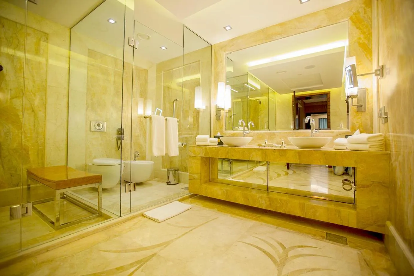 Bathroom in Grand Millennium Sulaimani